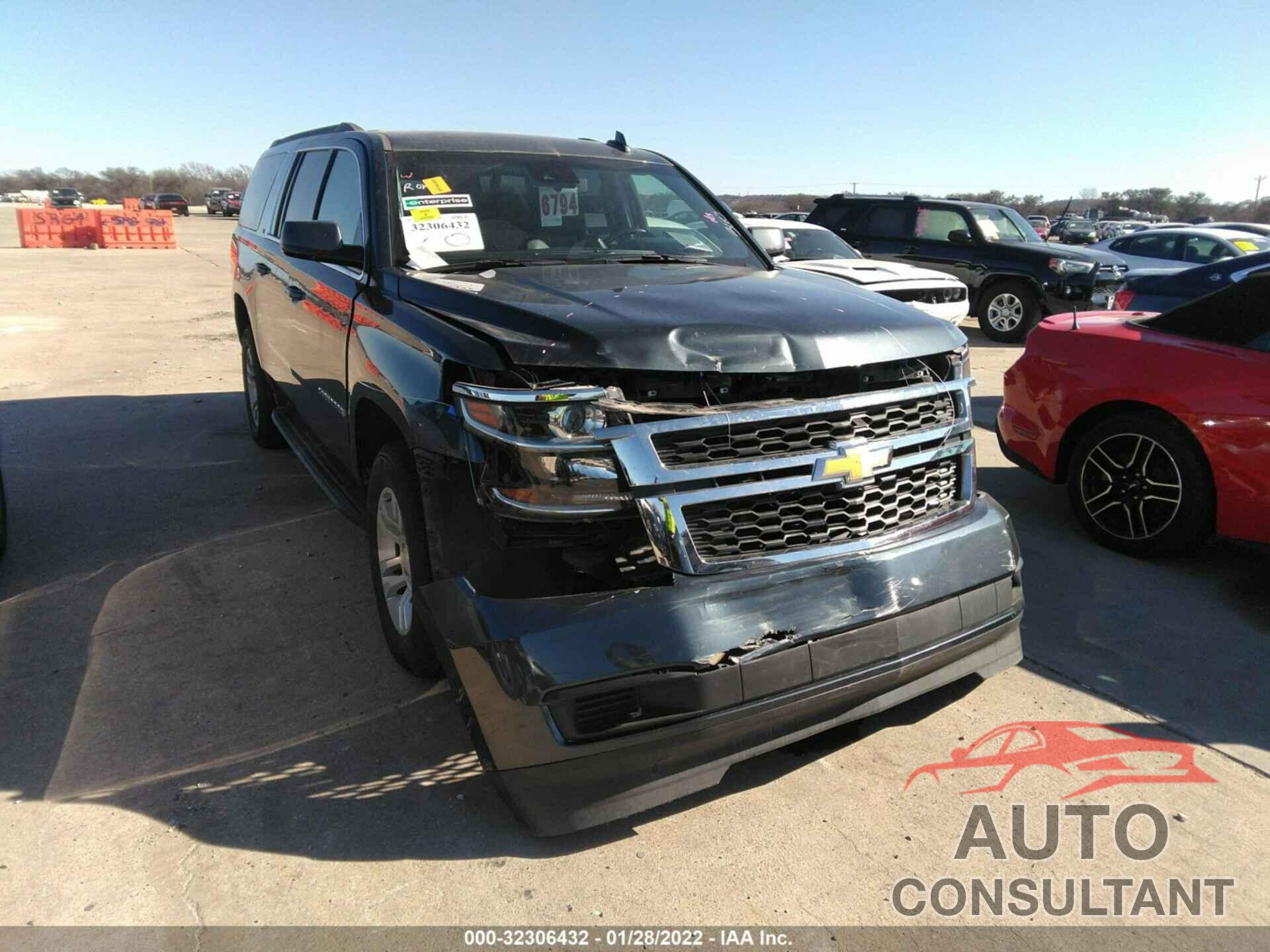 CHEVROLET SUBURBAN 2020 - 1GNSKHKC5LR300729