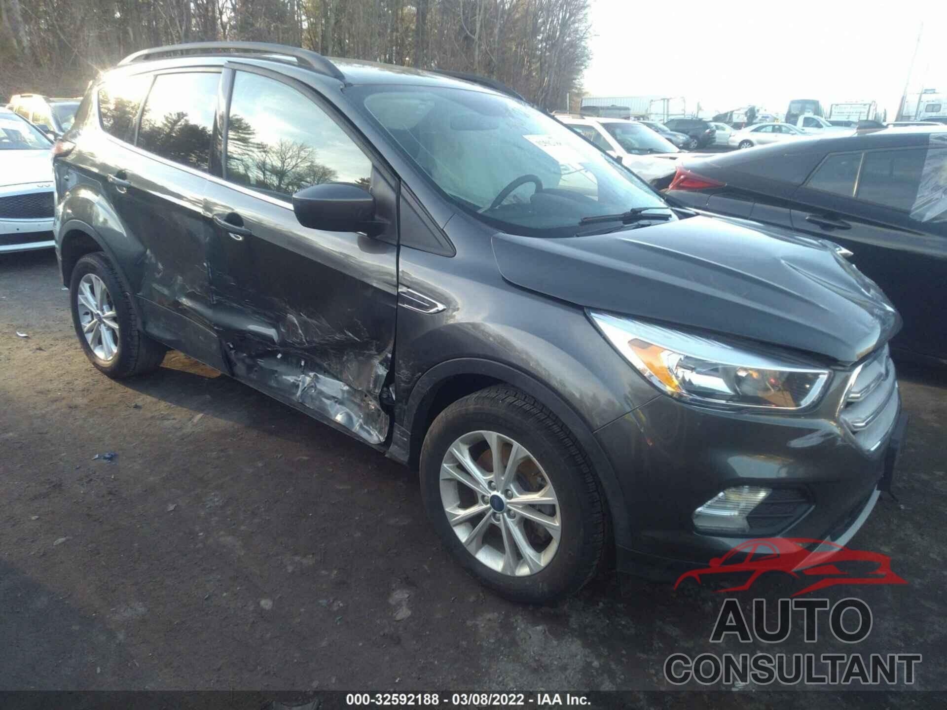 FORD ESCAPE 2018 - 1FMCU9GD6JUD46042