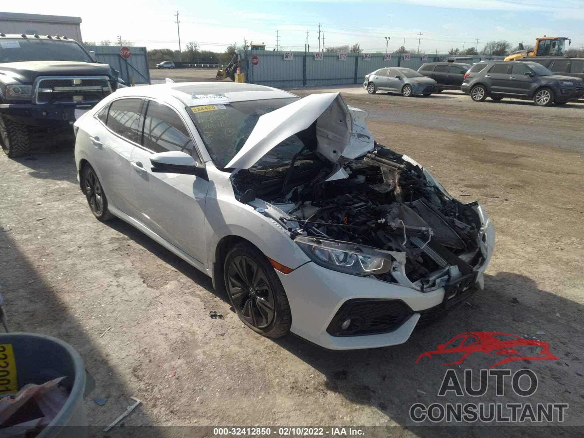 HONDA CIVIC HATCHBACK 2019 - SHHFK7H64KU206186