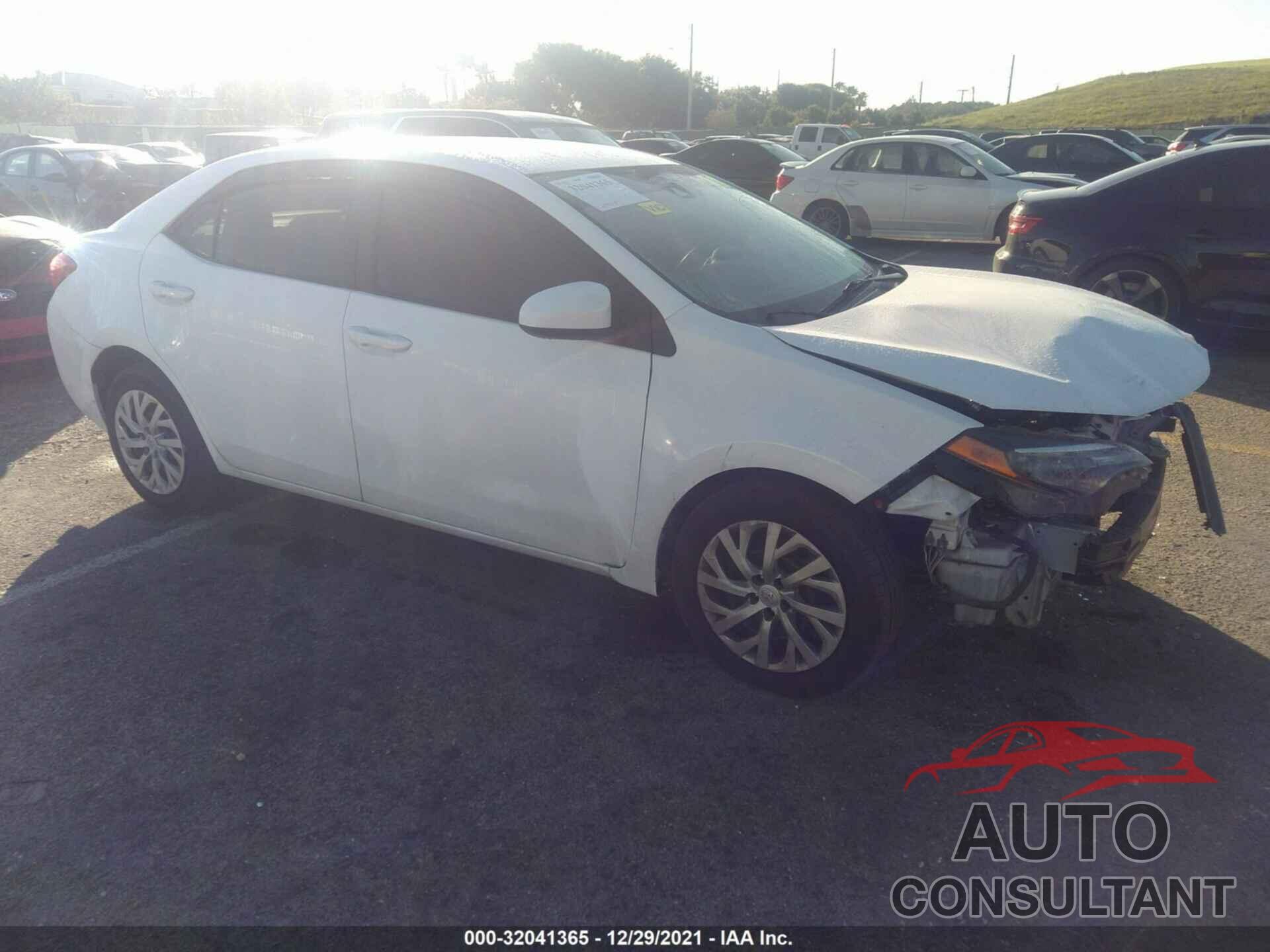 TOYOTA COROLLA 2018 - 2T1BURHE6JC084320
