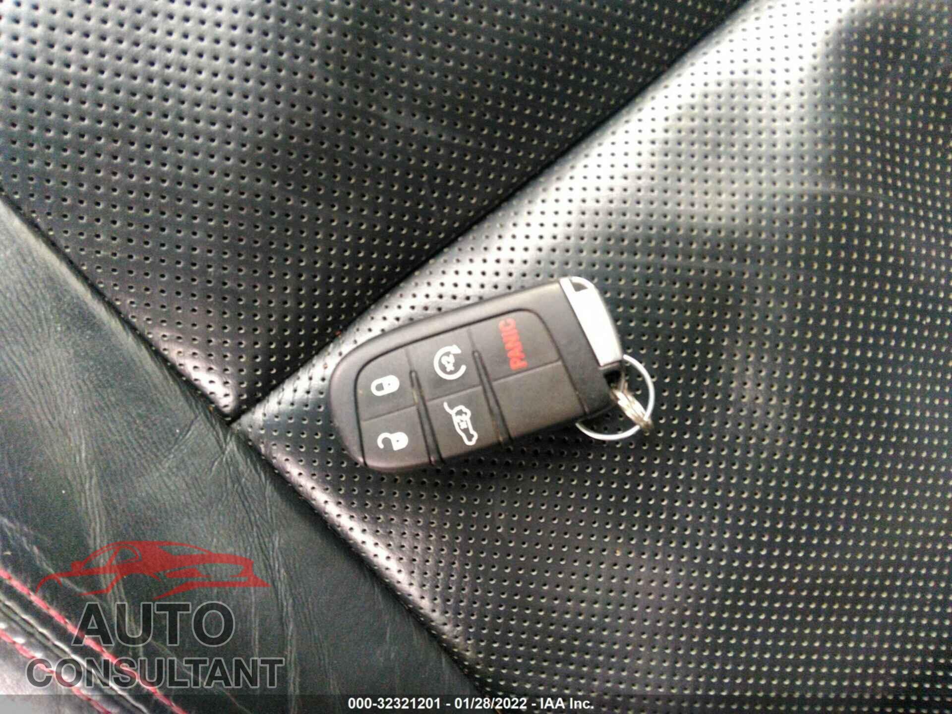DODGE DURANGO 2016 - 1C4SDJCT6GC484807