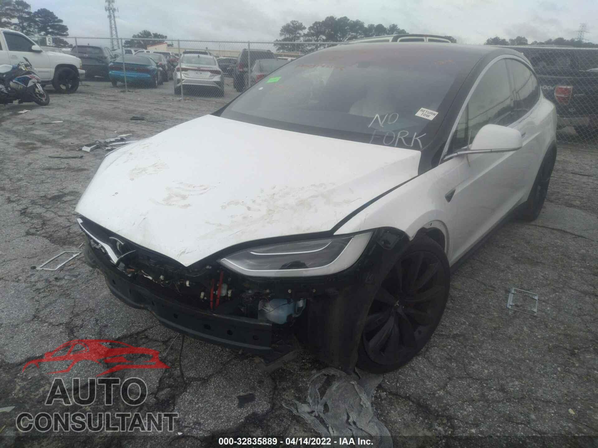 TESLA MODEL X 2016 - 5YJXCAE48GF003232