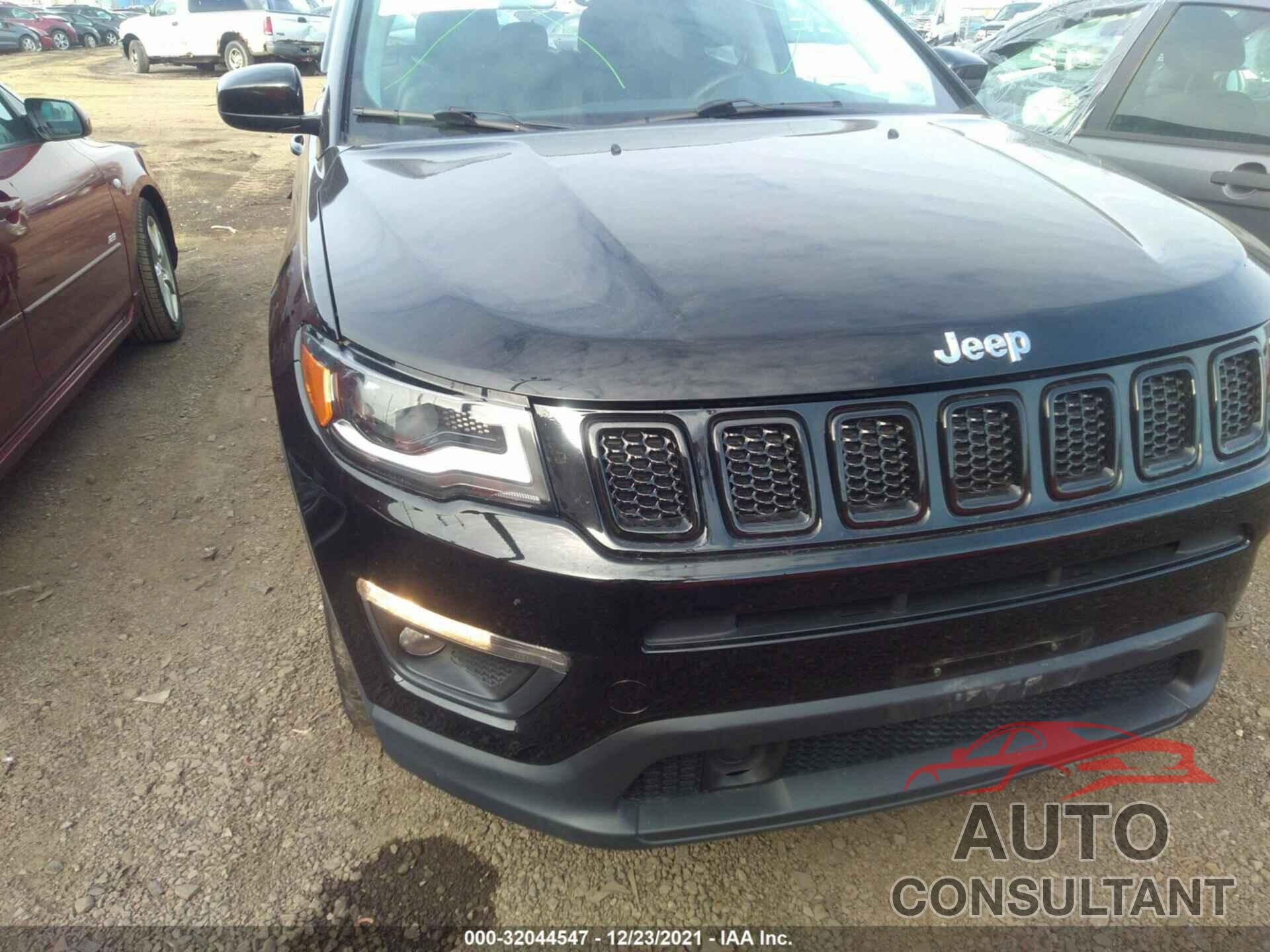 JEEP COMPASS 2018 - 3C4NJDBB3JT177669
