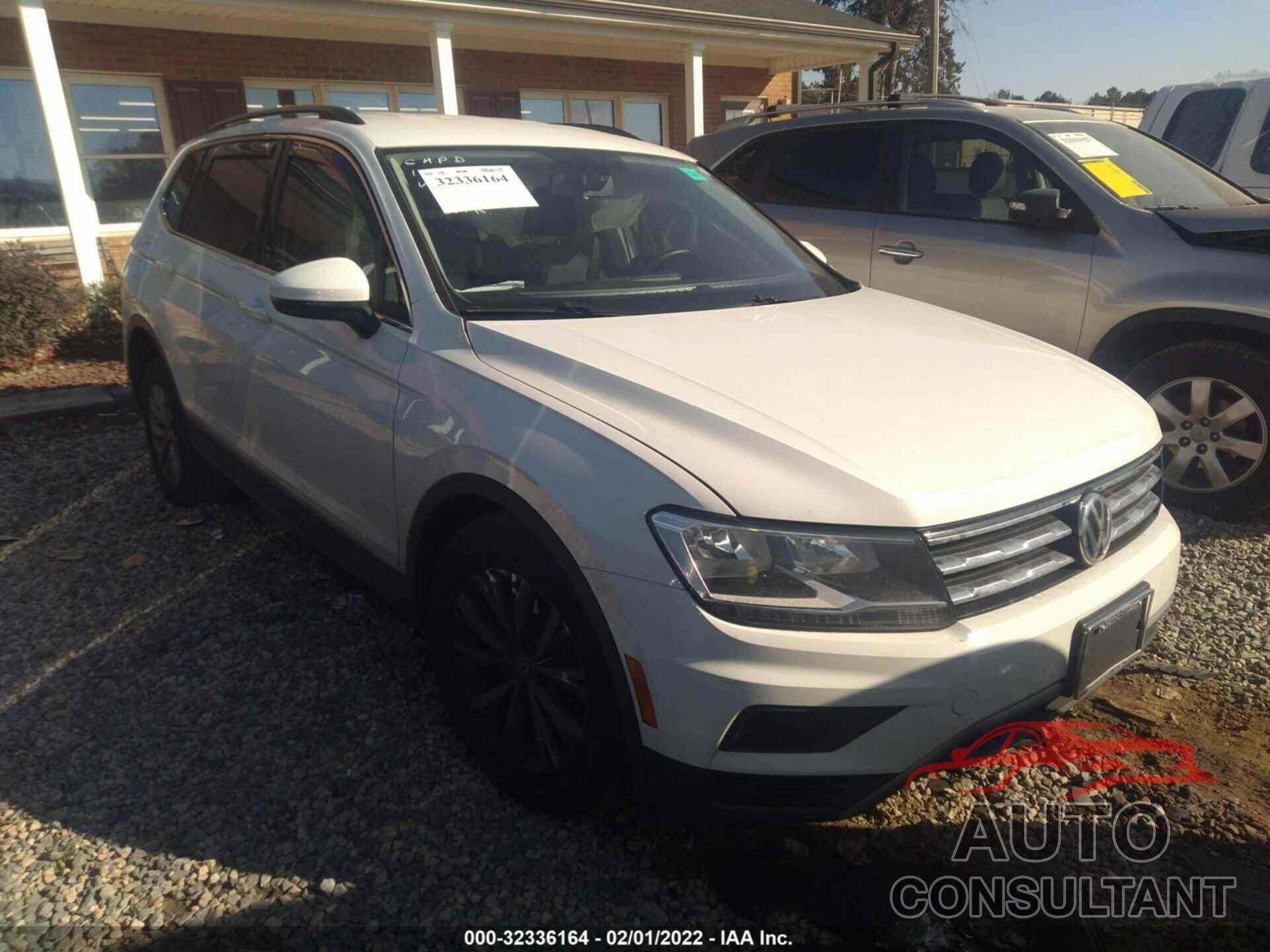 VOLKSWAGEN TIGUAN 2018 - 3VV2B7AX6JM134809