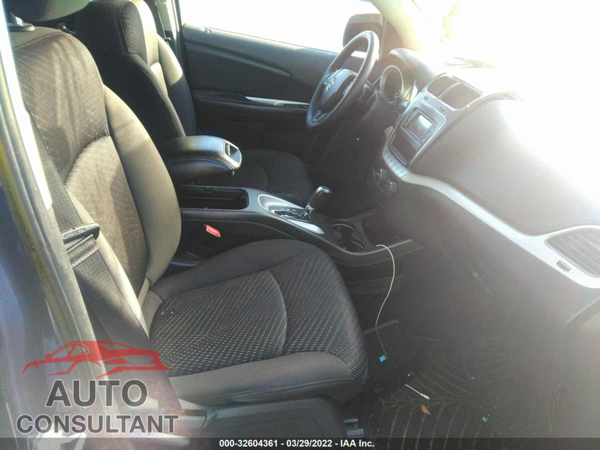 DODGE JOURNEY 2017 - 3C4PDCAB8HT519266