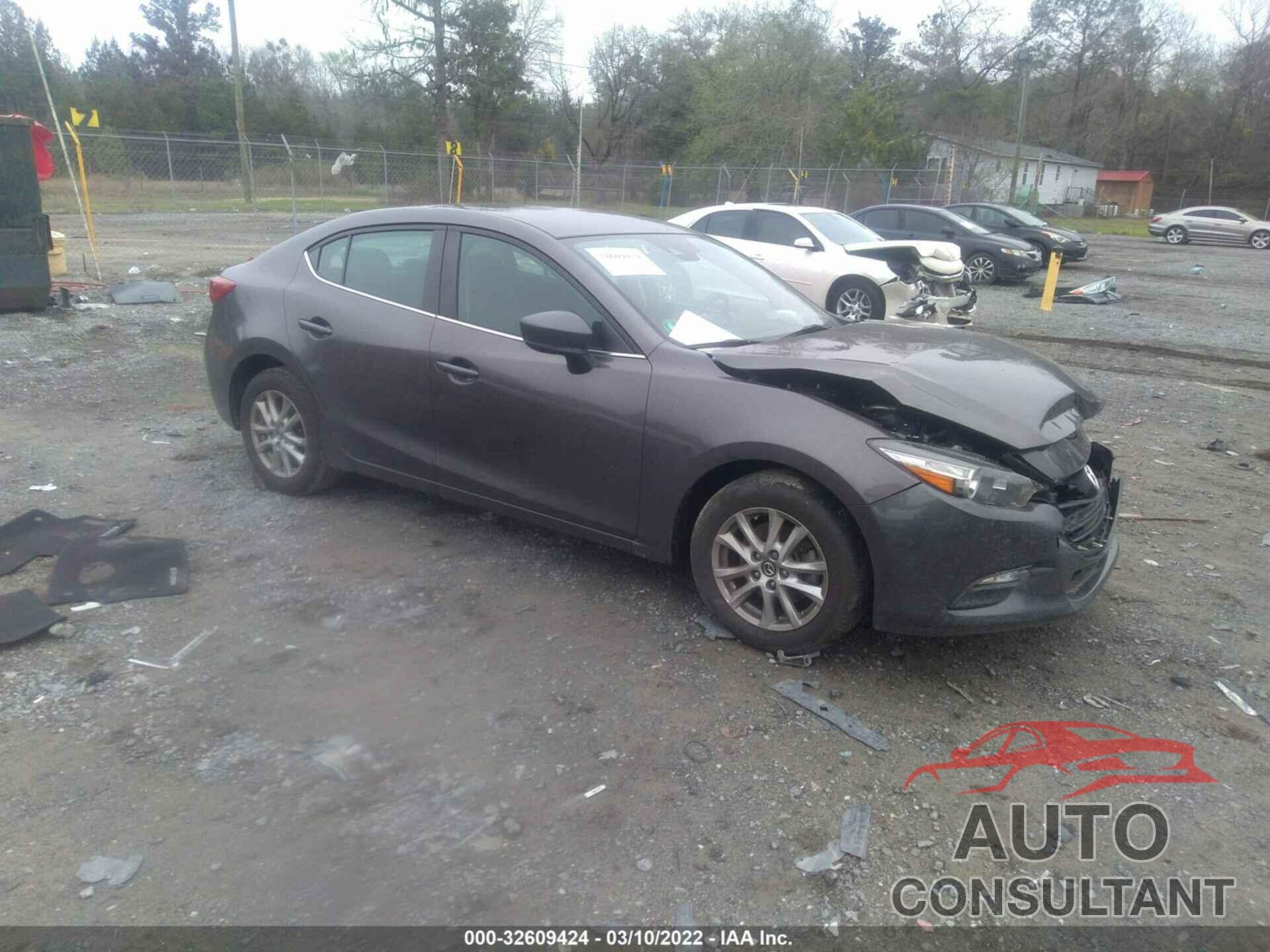 MAZDA MAZDA3 4-DOOR 2018 - 3MZBN1U7XJM243978