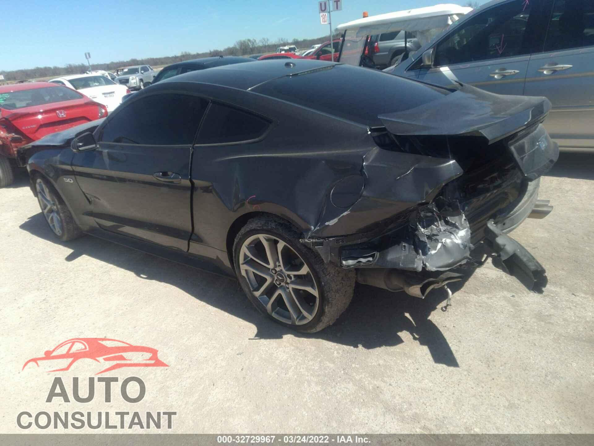 FORD MUSTANG 2019 - 1FA6P8CF8K5118071