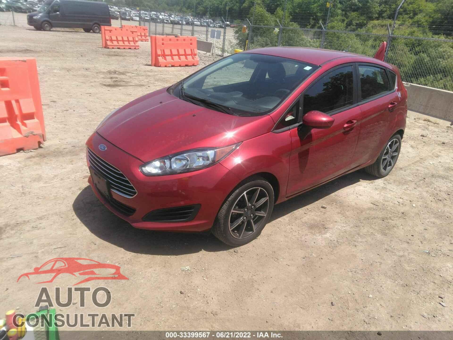 FORD FIESTA 2017 - 3FADP4EJ7HM102562