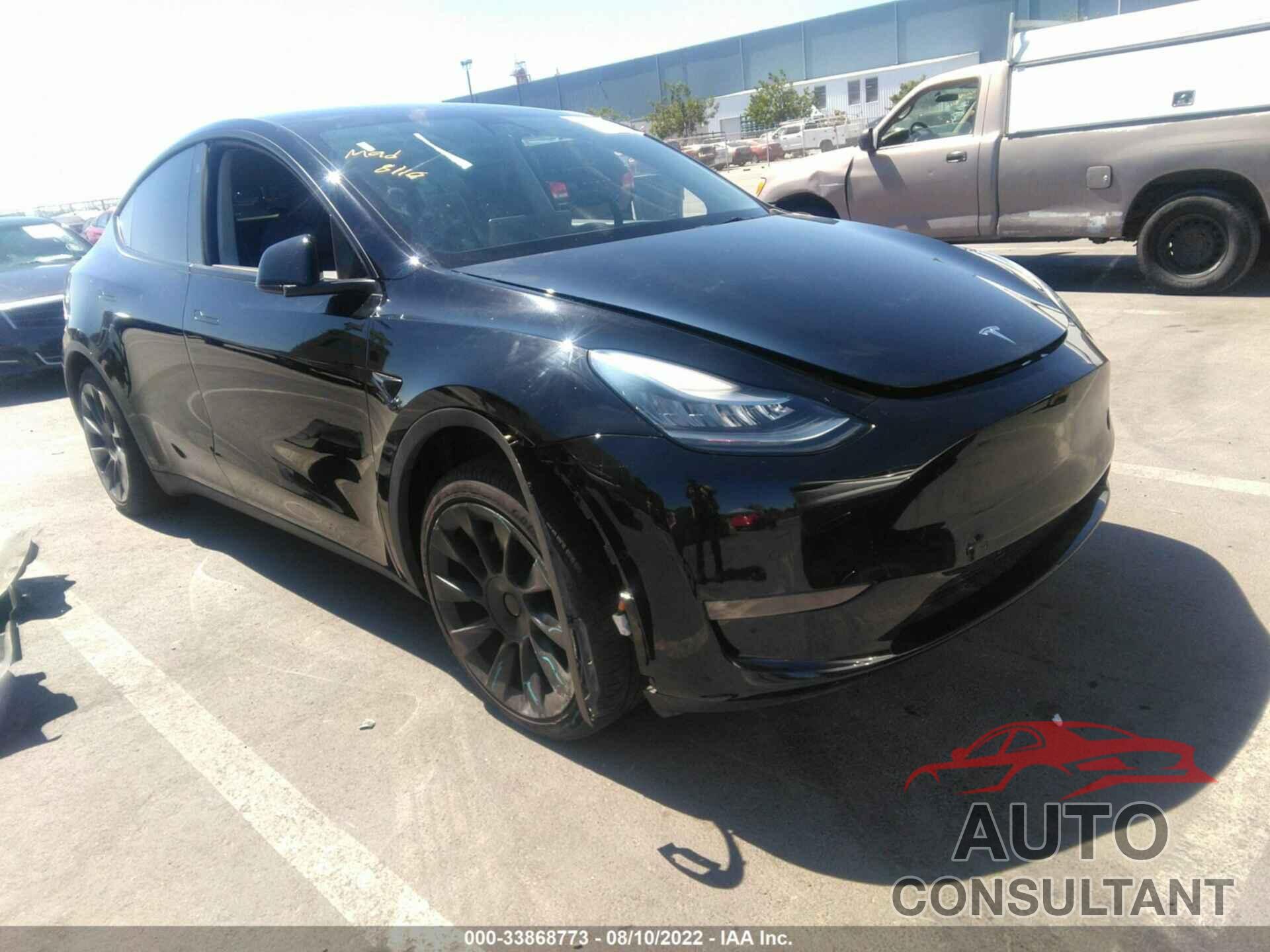 TESLA MODEL Y 2021 - 5YJYGDEE6MF111993