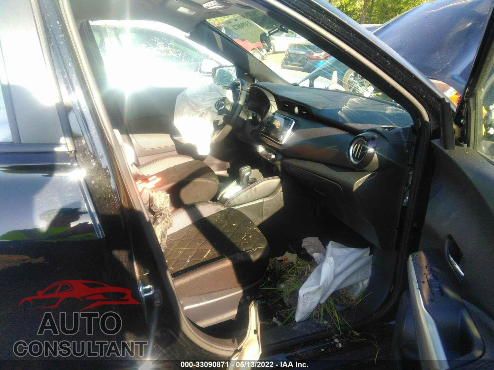 NISSAN KICKS 2019 - 3N1CP5CU3KL519380