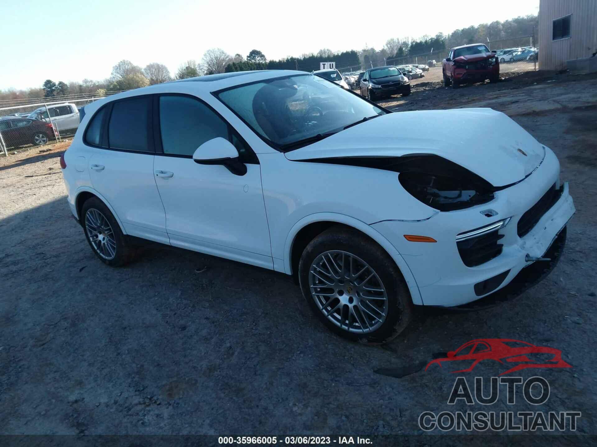 PORSCHE CAYENNE 2018 - WP1AA2A24JKA01590