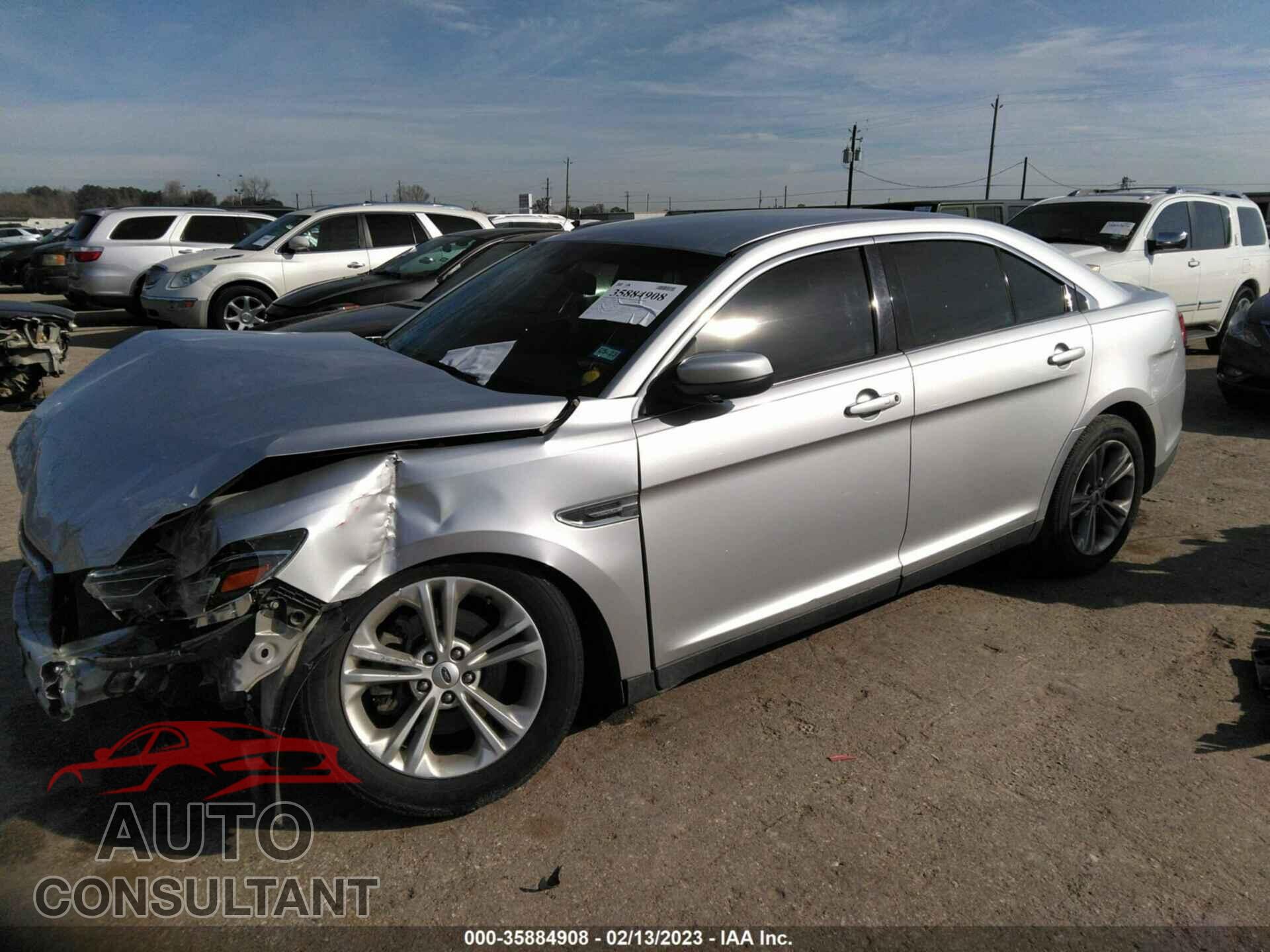 FORD TAURUS 2015 - 1FAHP2E81FG170253