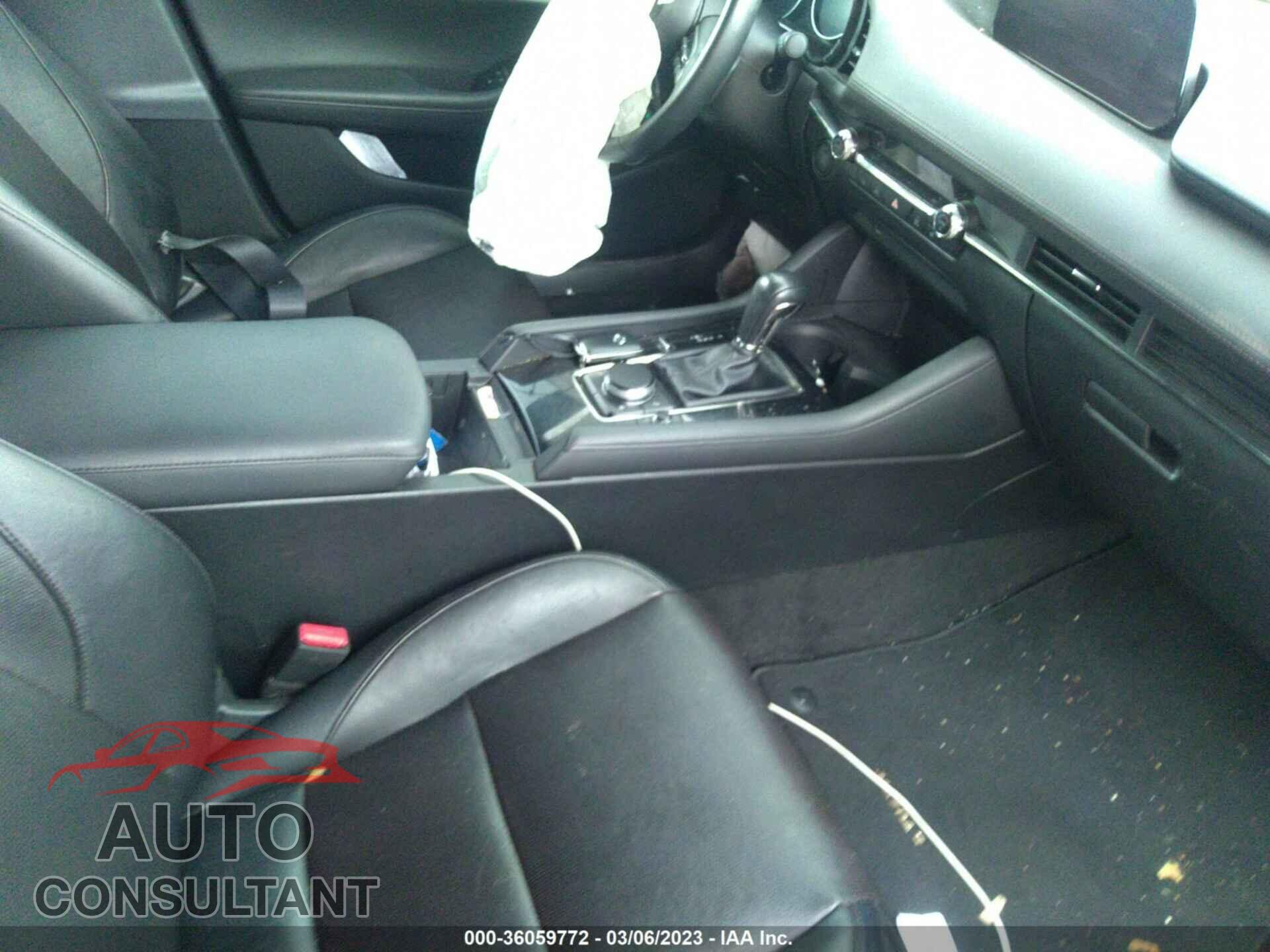 MAZDA MAZDA3 HATCHBACK 2021 - JM1BPAML1M1306915