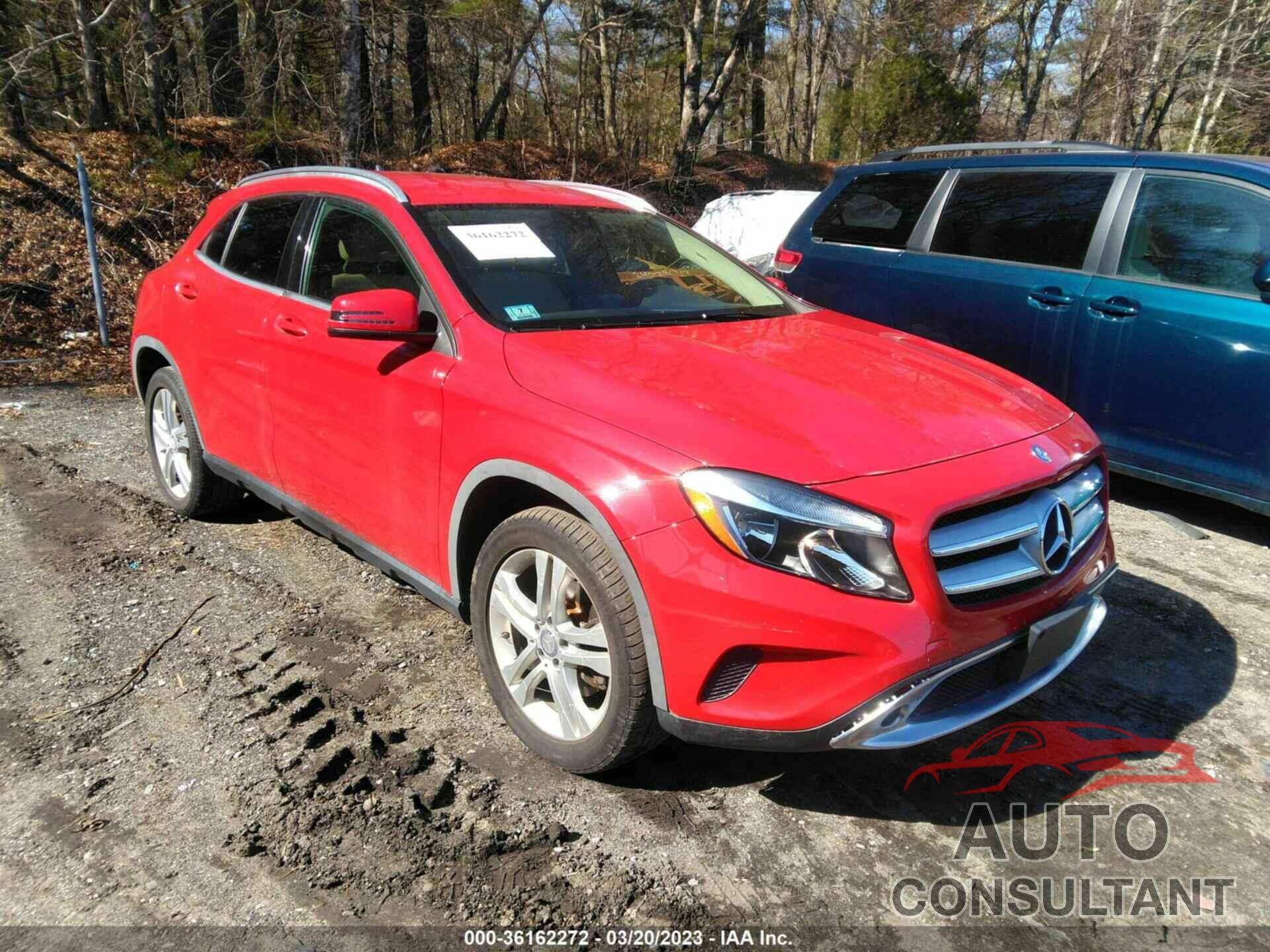 MERCEDES-BENZ GLA-CLASS 2015 - WDCTG4GB9FJ176484