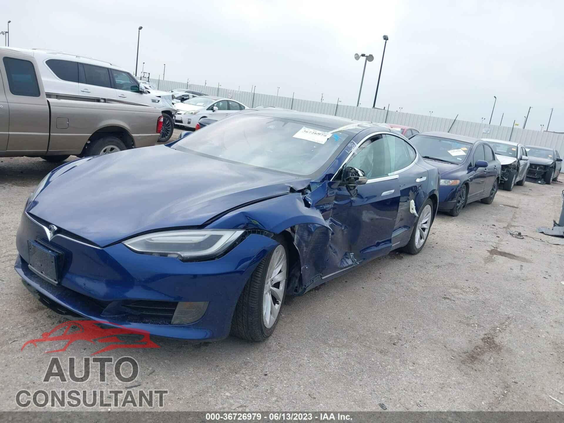 TESLA MODEL S 2017 - 5YJSA1E14HF200485