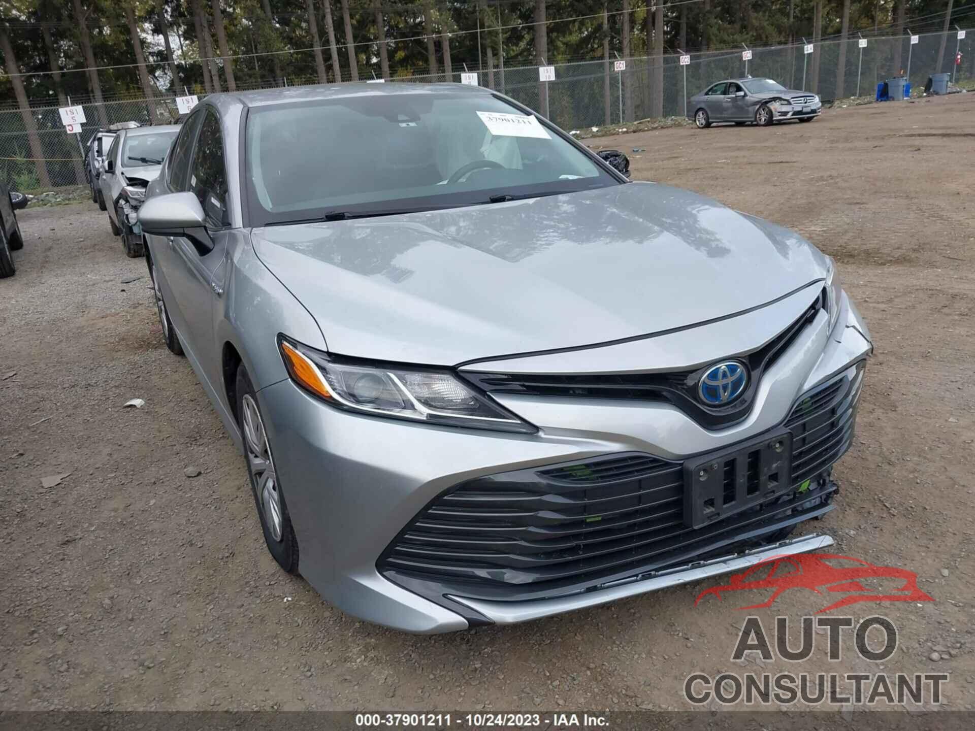 TOYOTA CAMRY 2020 - 4T1C31AK5LU015886
