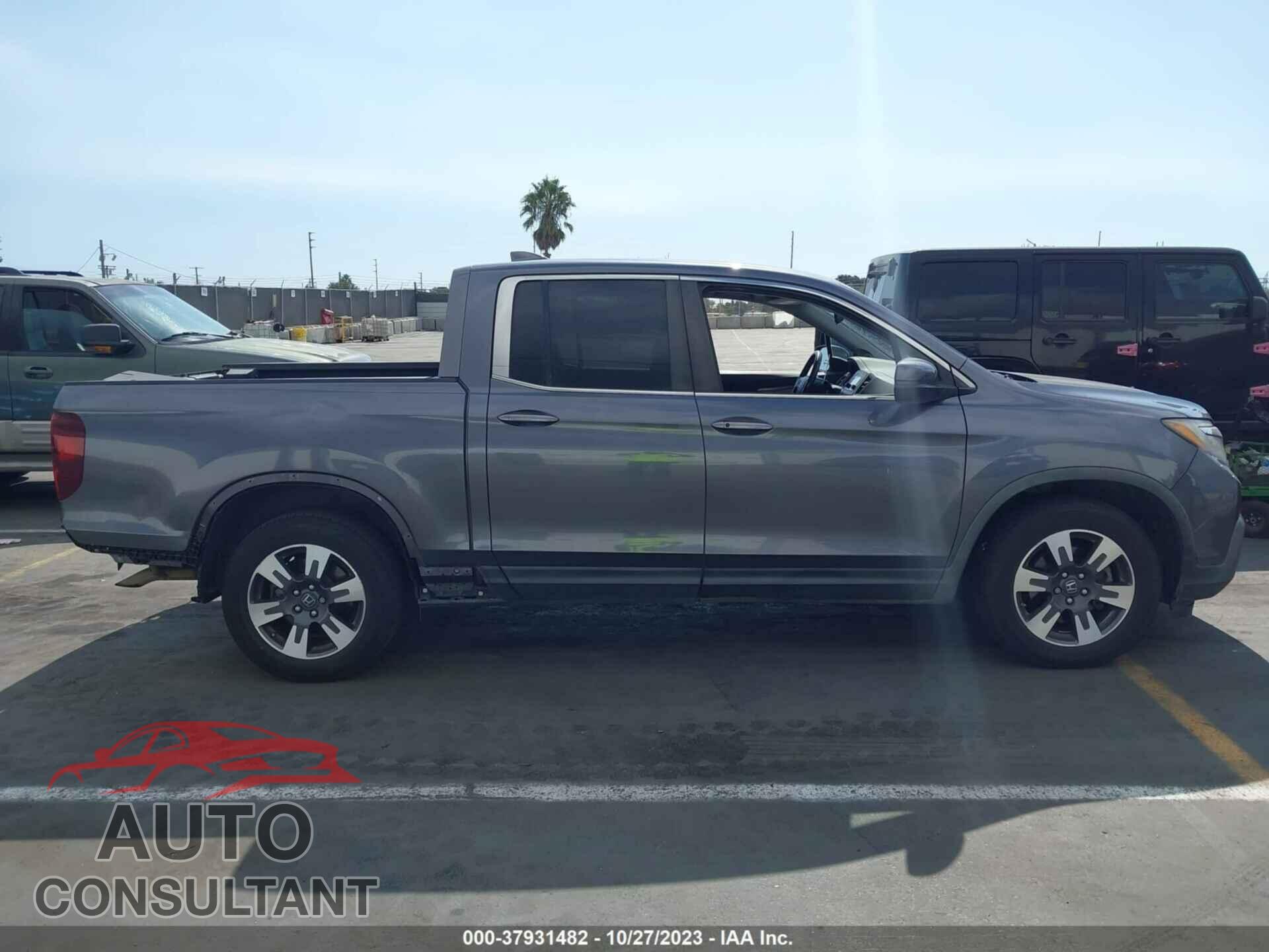HONDA RIDGELINE 2017 - 5FPYK2F58HB003096
