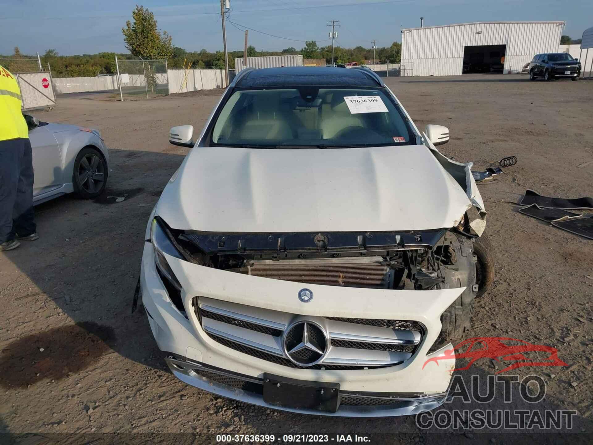 MERCEDES-BENZ GLA 250 2016 - WDCTG4EB7GJ248724