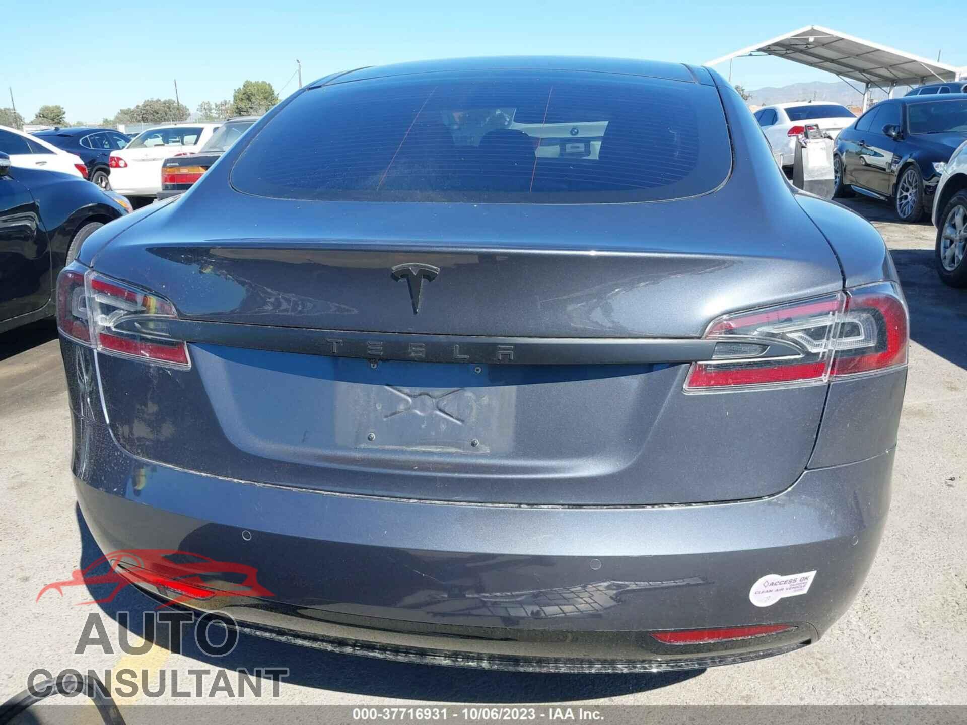 TESLA MODEL S 2018 - 5YJSA1E22JF277029