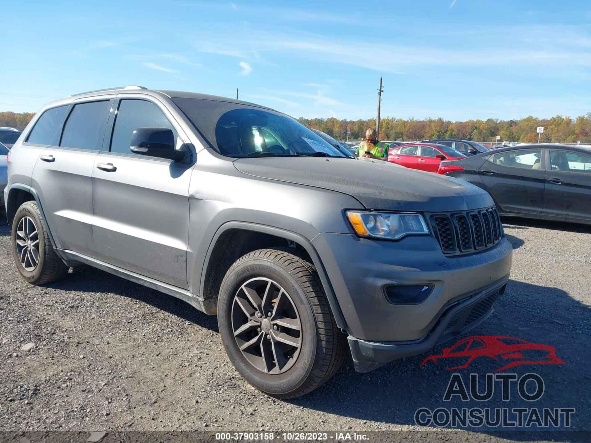 JEEP GRAND CHEROKEE 2017 - 1C4RJFBG2HC888553