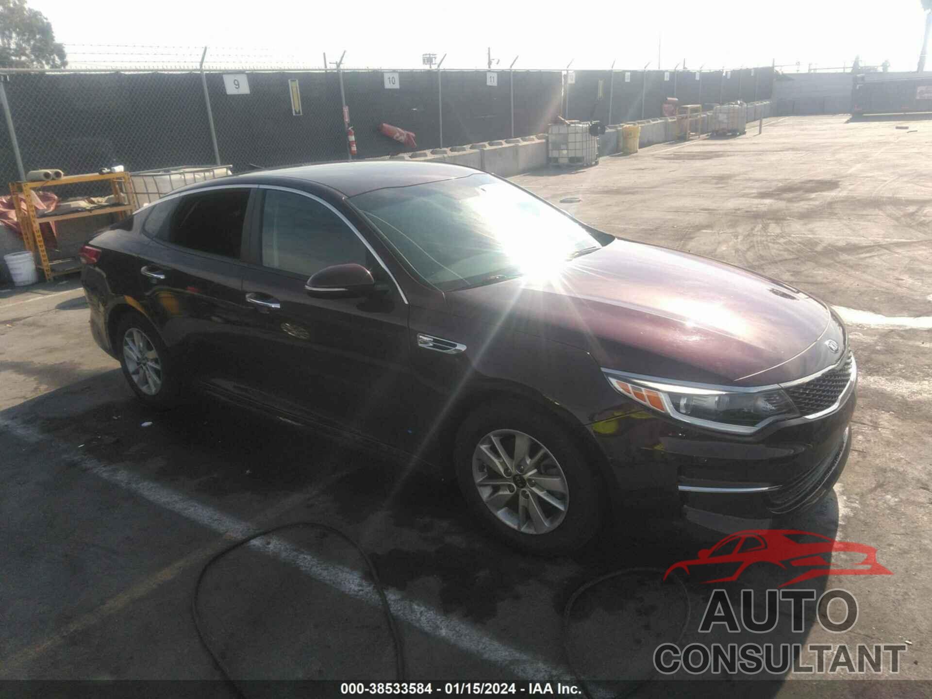 KIA OPTIMA 2018 - 5XXGT4L3XJG219325