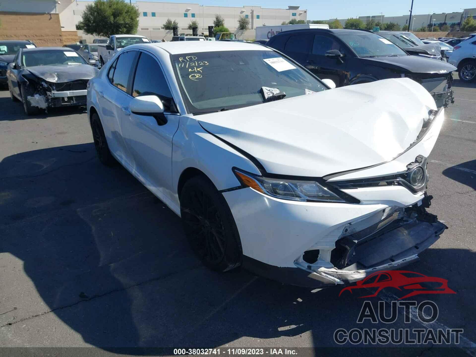 TOYOTA CAMRY 2020 - 4T1C11AKXLU916483