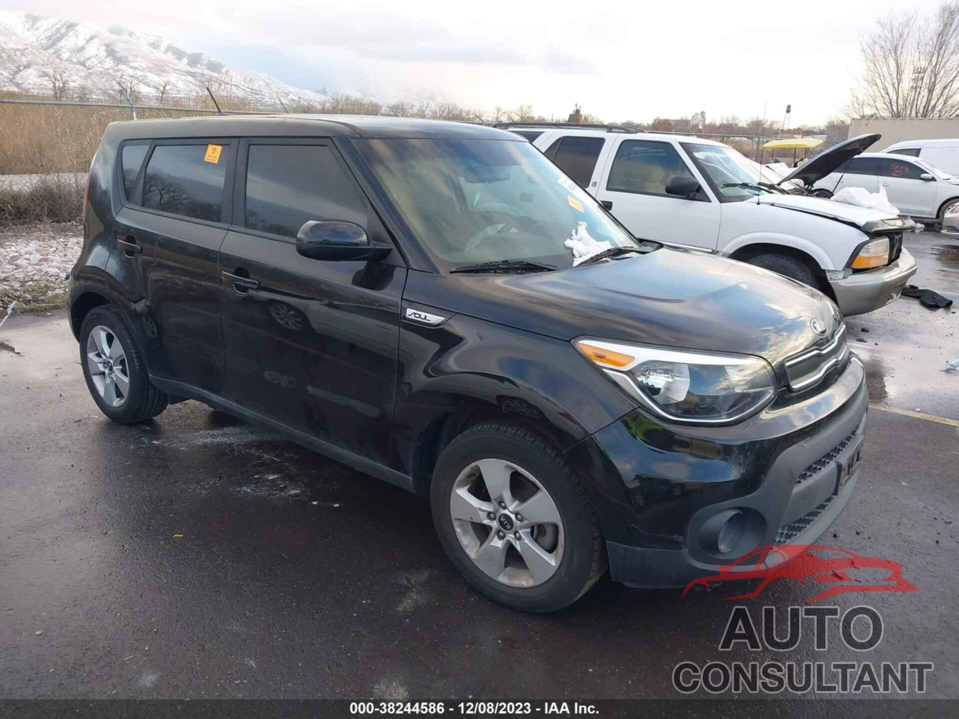 KIA SOUL 2018 - KNDJN2A23J7533065