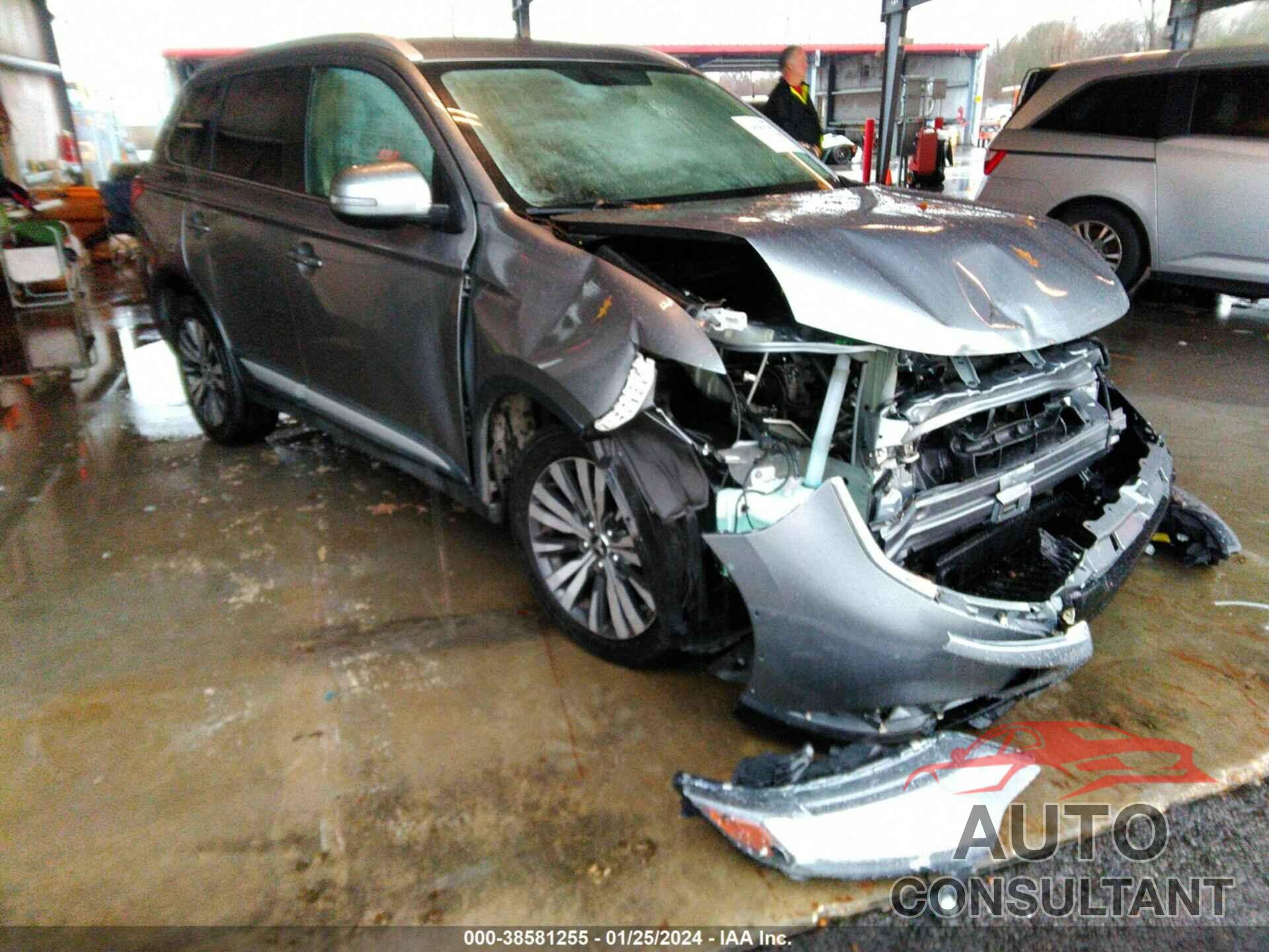 MITSUBISHI OUTLANDER 2019 - JA4AZ3A31KZ041525