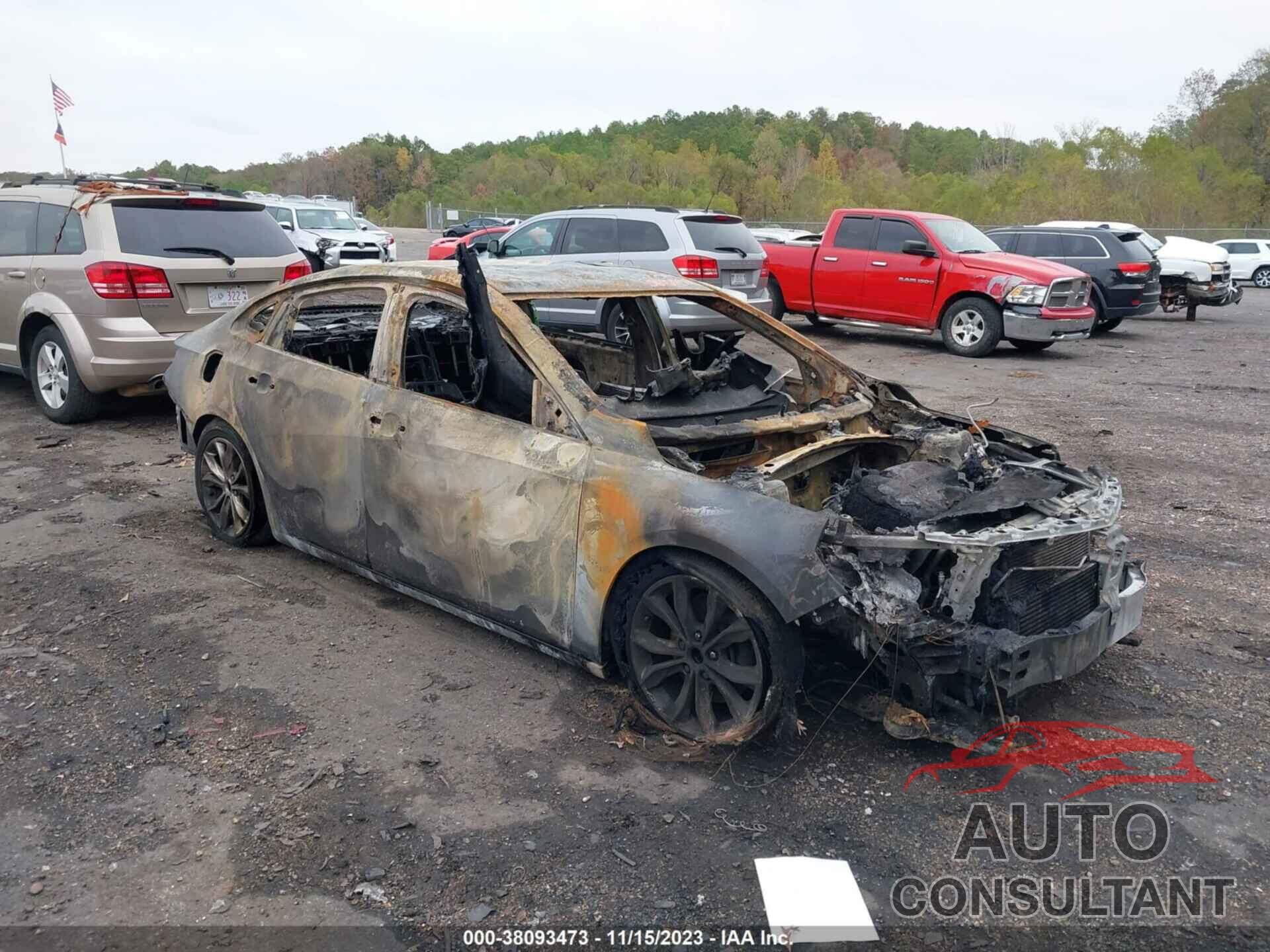 CHEVROLET MALIBU 2019 - 1G1ZD5ST2KF169333