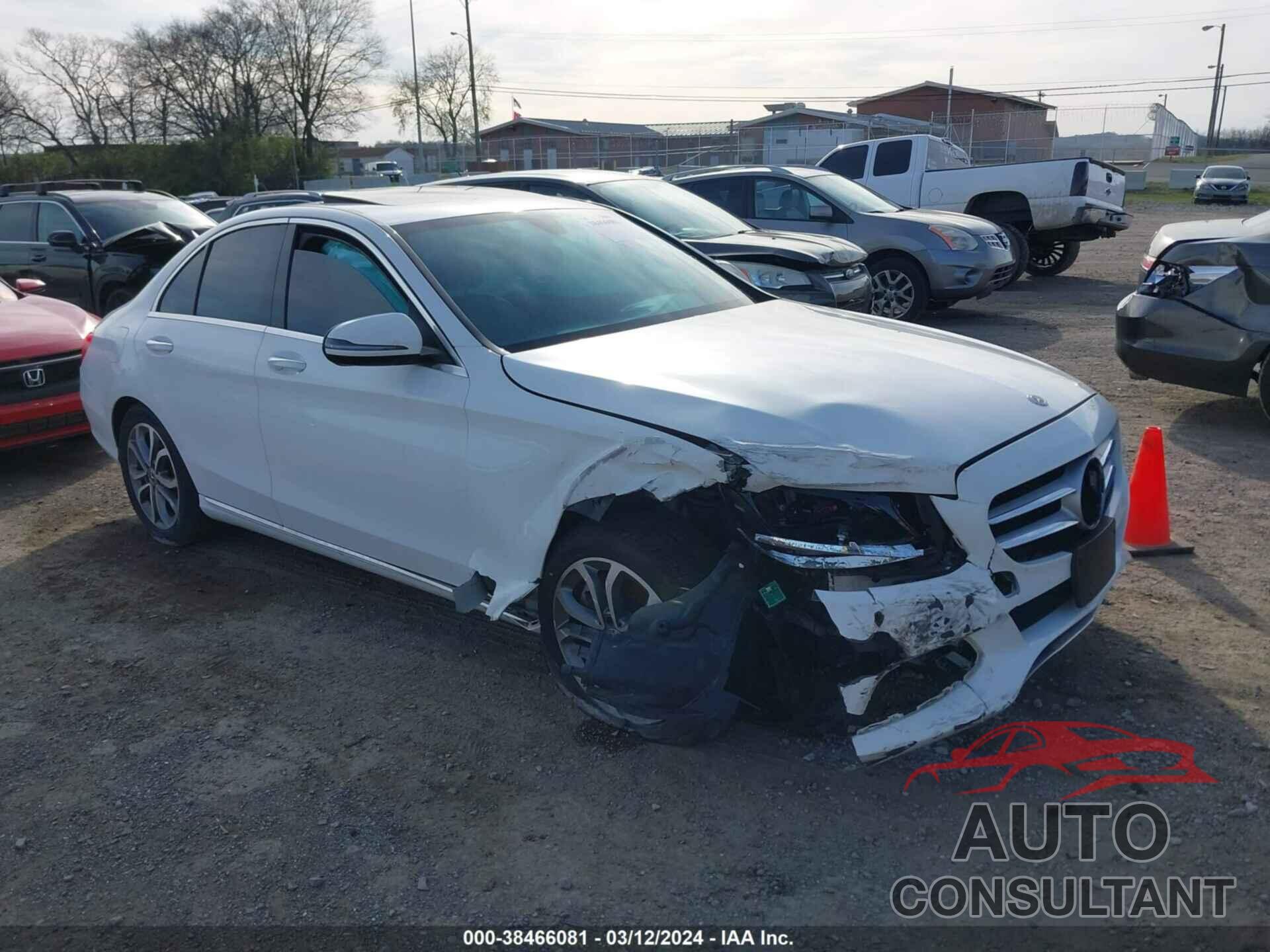 MERCEDES-BENZ C 300 2018 - 55SWF4KB4JU247151