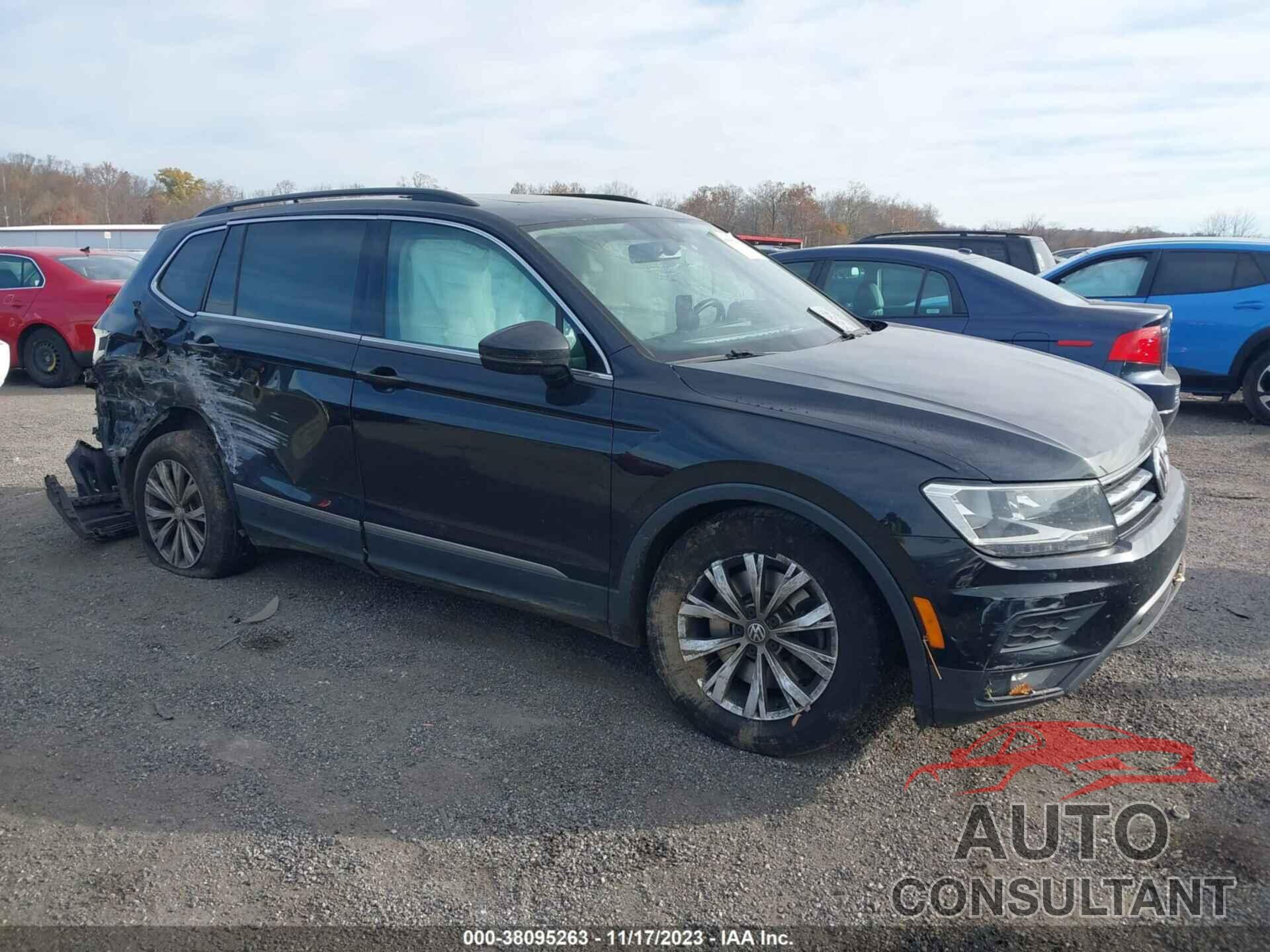 VOLKSWAGEN TIGUAN 2018 - 3VV3B7AX5JM020790