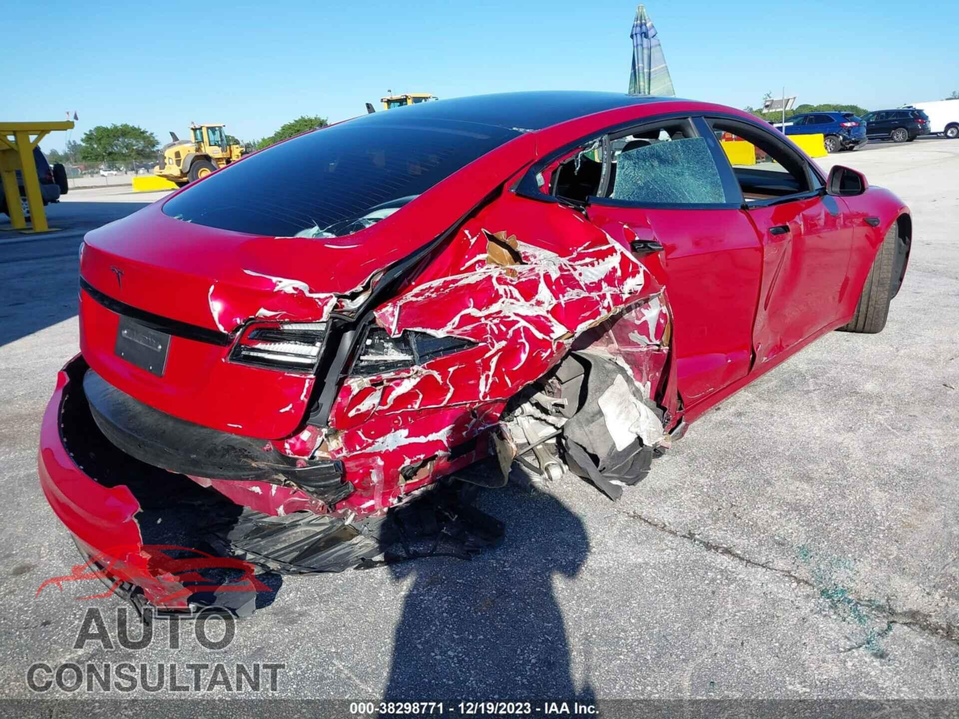 TESLA MODEL S 2022 - 5YJSA1E5XNF484848