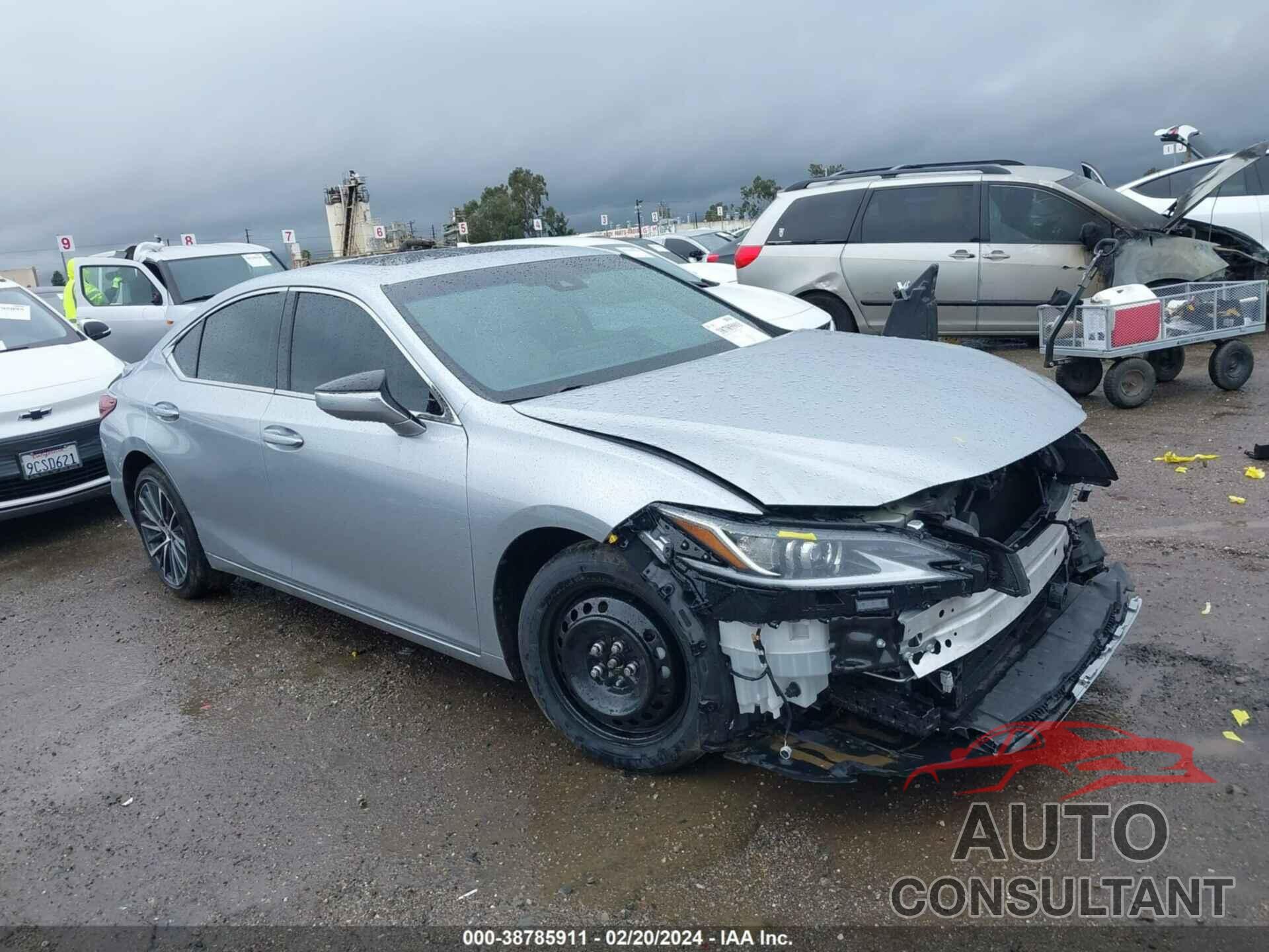 LEXUS ES 300H 2023 - 58ADA1C13PU035843