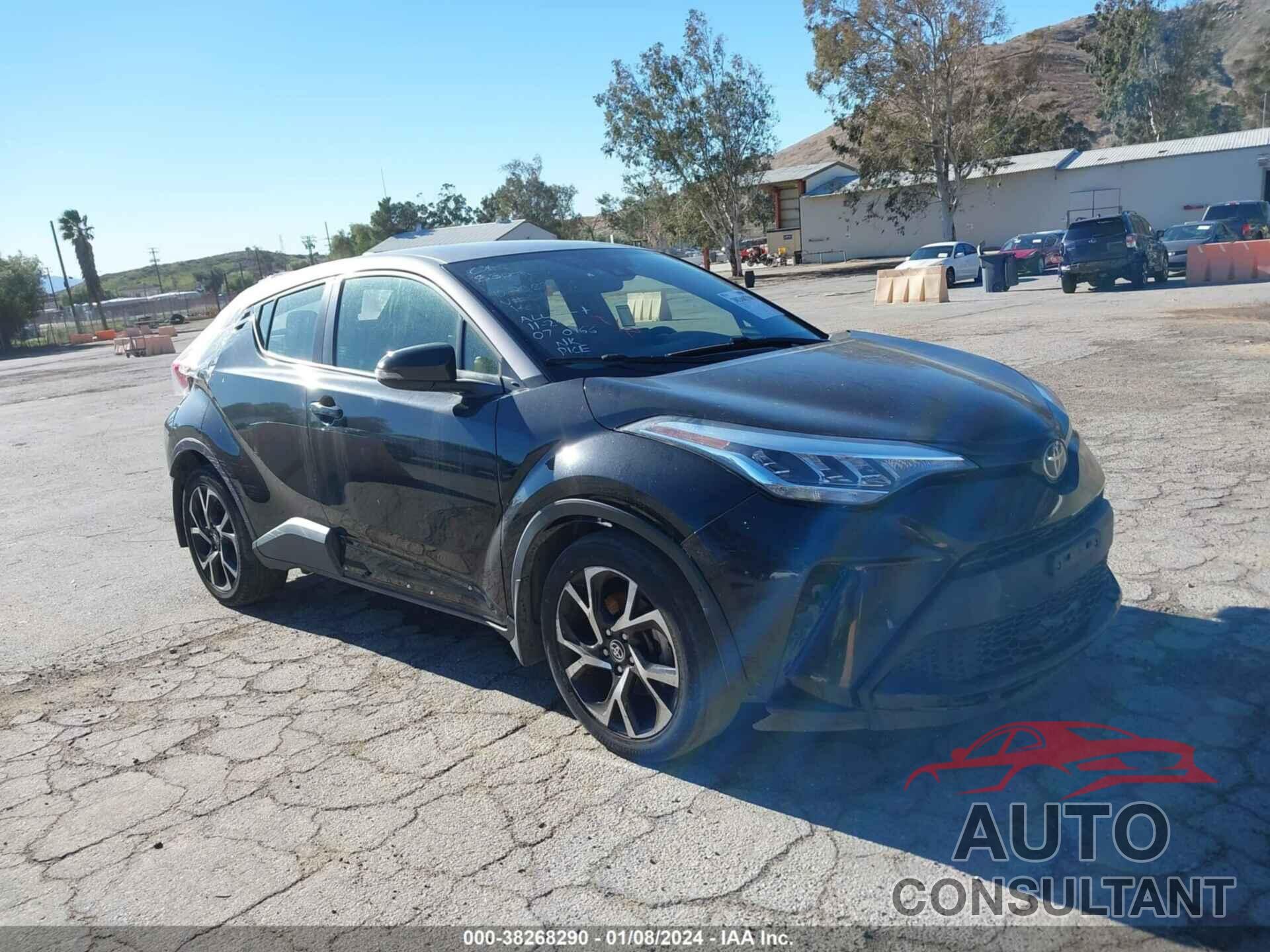 TOYOTA C-HR 2020 - JTNKHMBX1L1070166