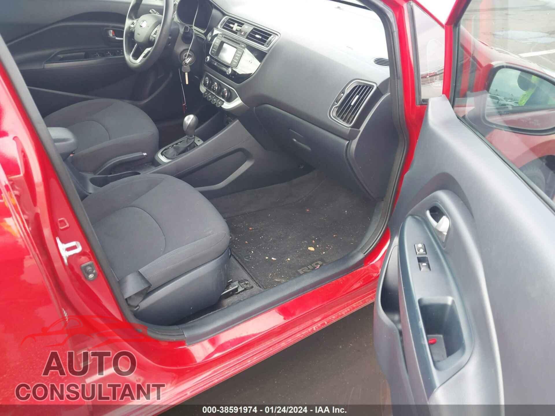 KIA RIO 2017 - KNADN4A32H6058149