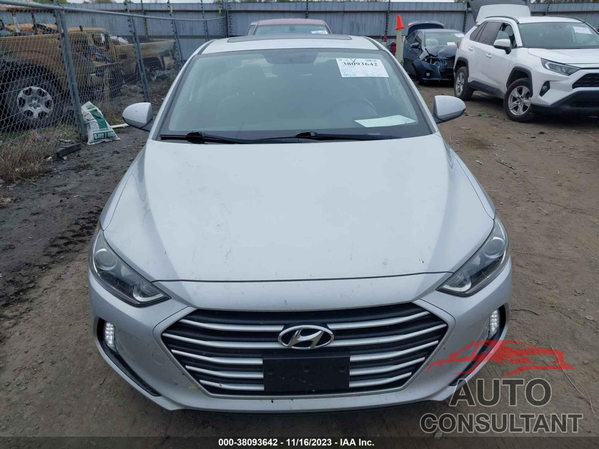 HYUNDAI ELANTRA 2018 - KMHD84LF8JU577494