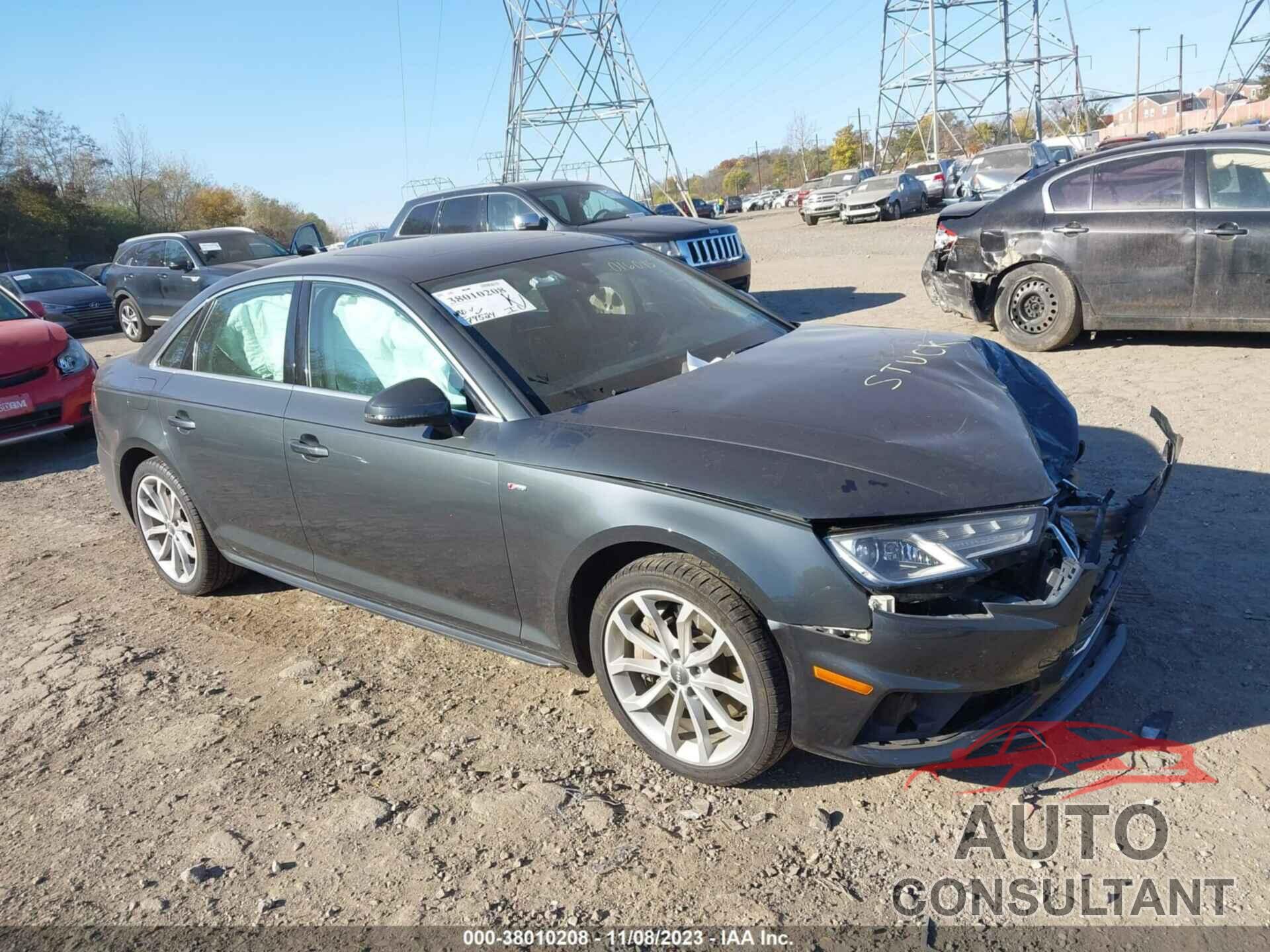 AUDI A4 2019 - WAUDNAF45KA016045