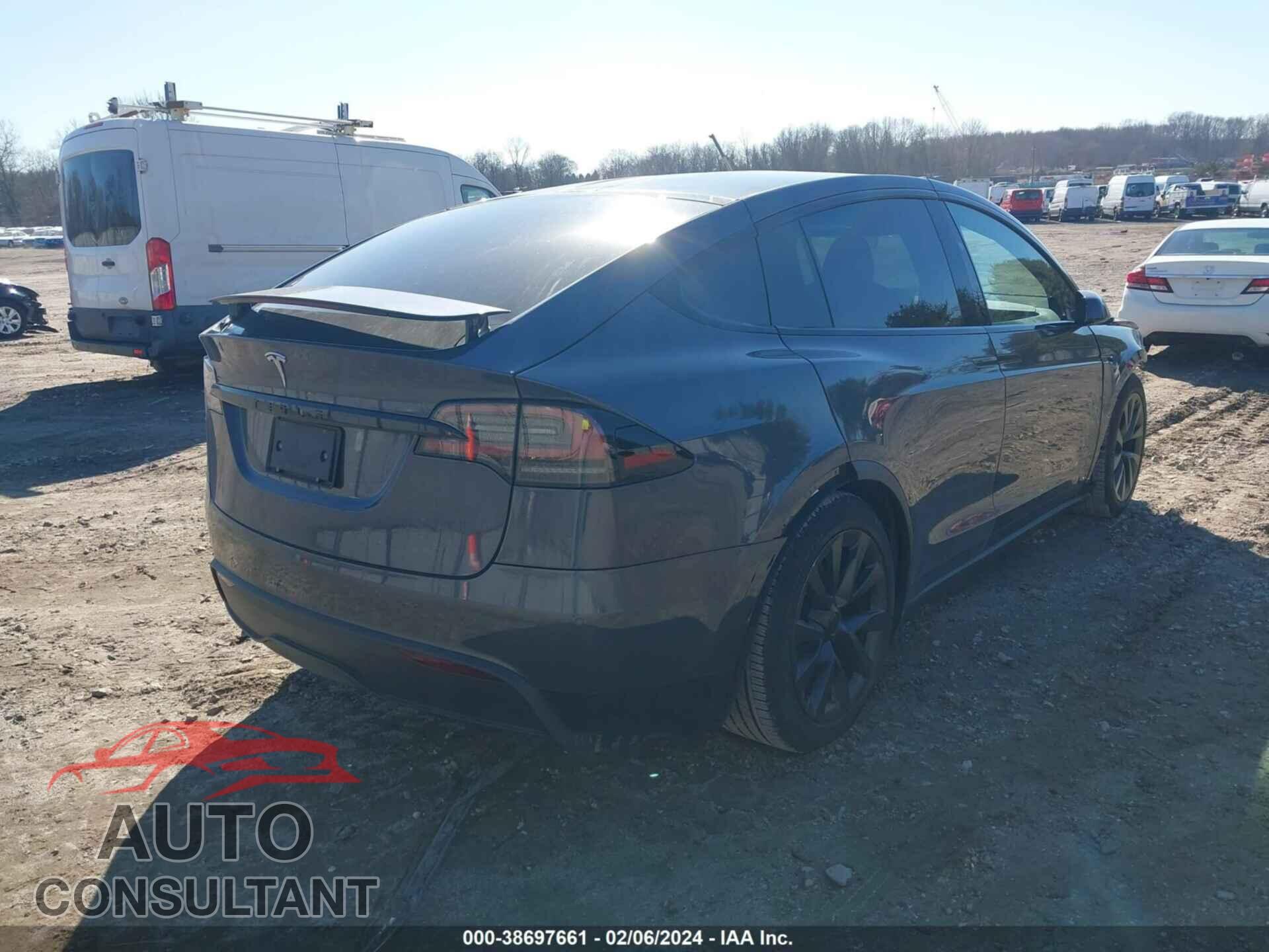 TESLA MODEL X 2023 - 7SAXCDE58PF367566