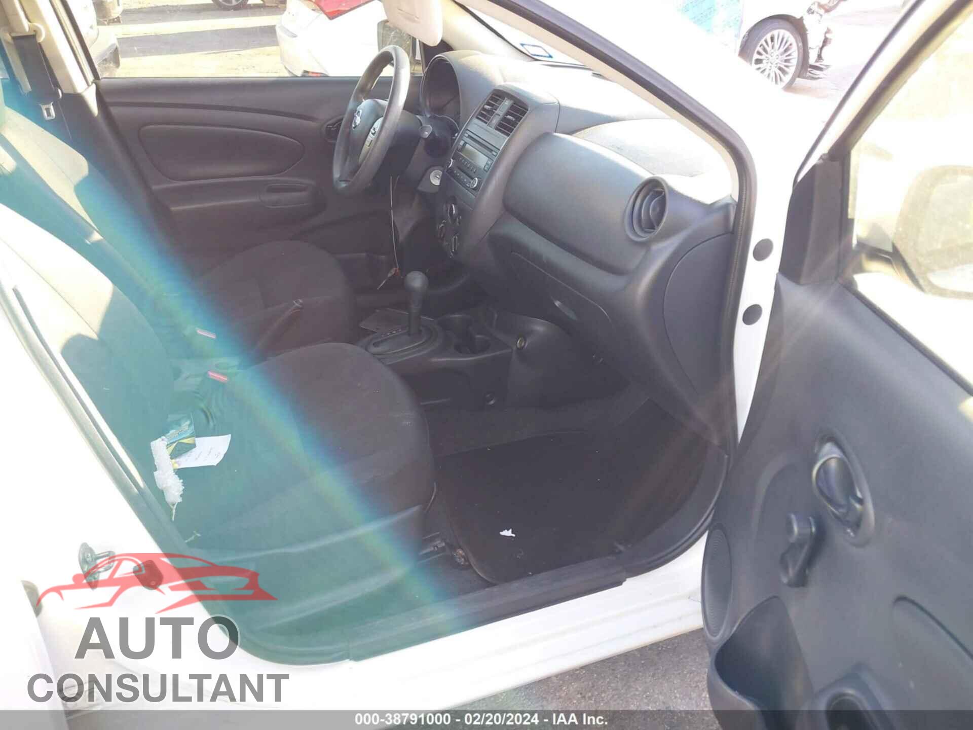 NISSAN VERSA 2017 - 3N1CN7AP3HL816740
