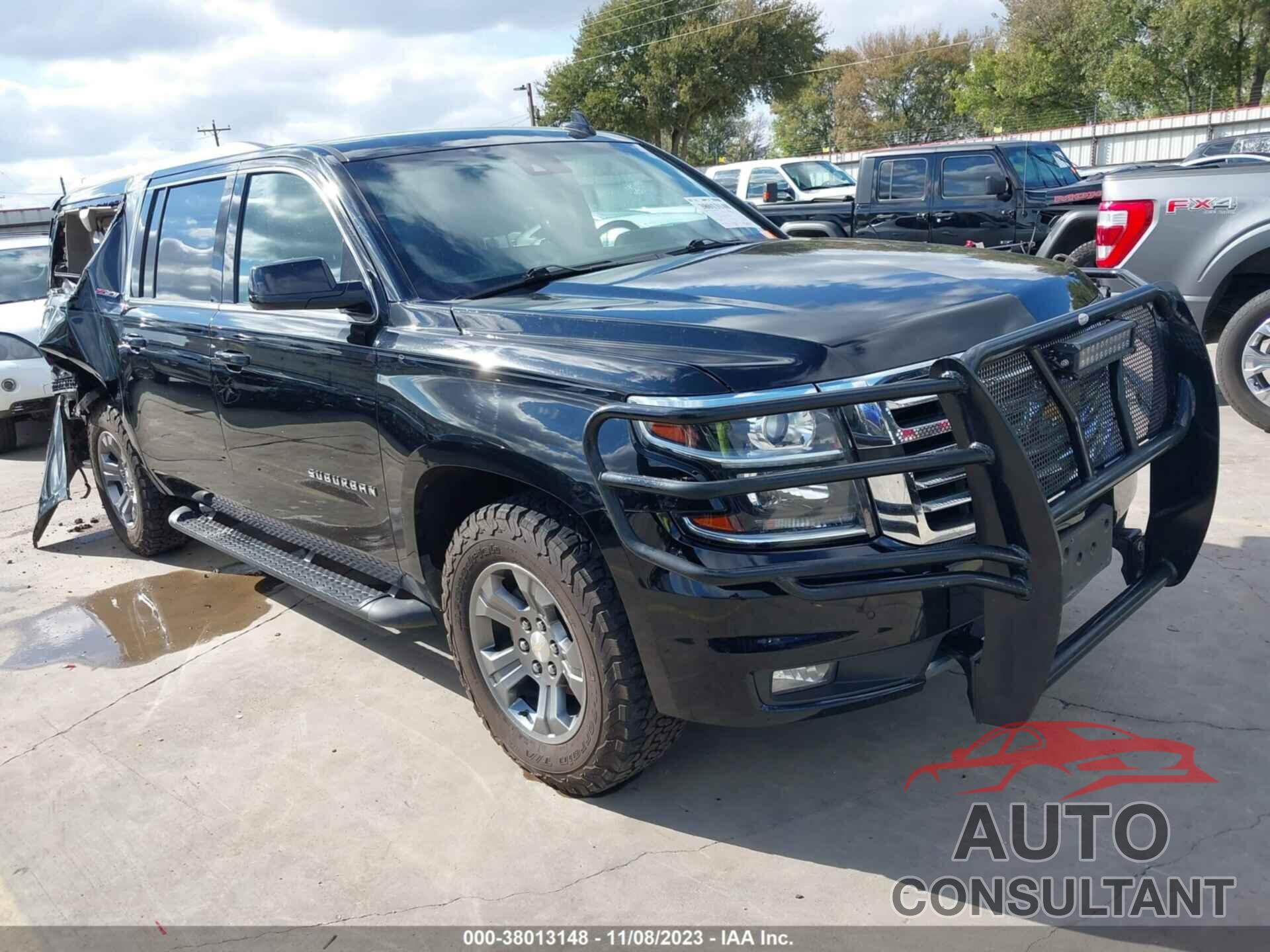 CHEVROLET SUBURBAN 2018 - 1GNSKHKCXJR307964