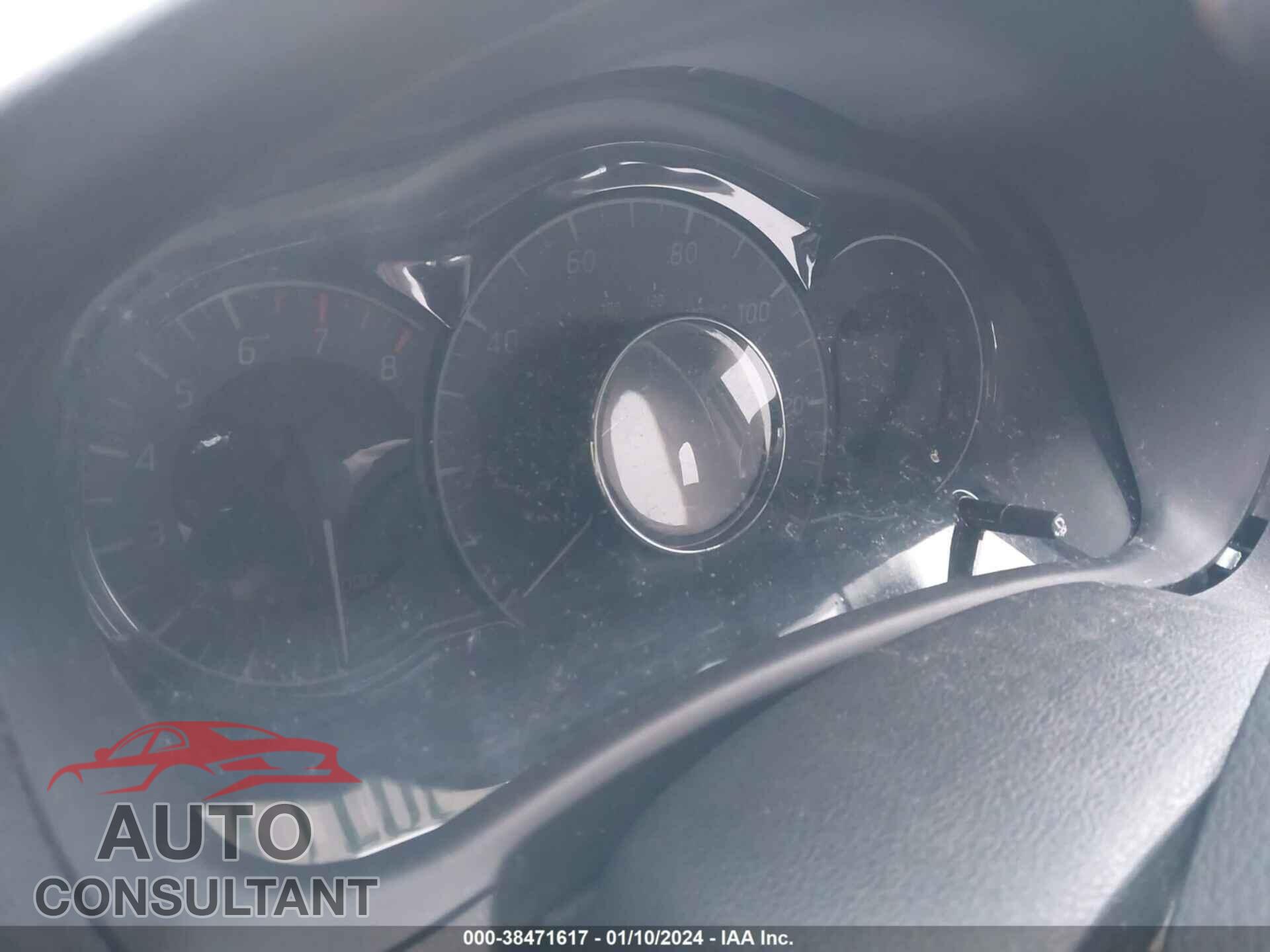 NISSAN VERSA NOTE 2018 - 3N1CE2CP2JL369937