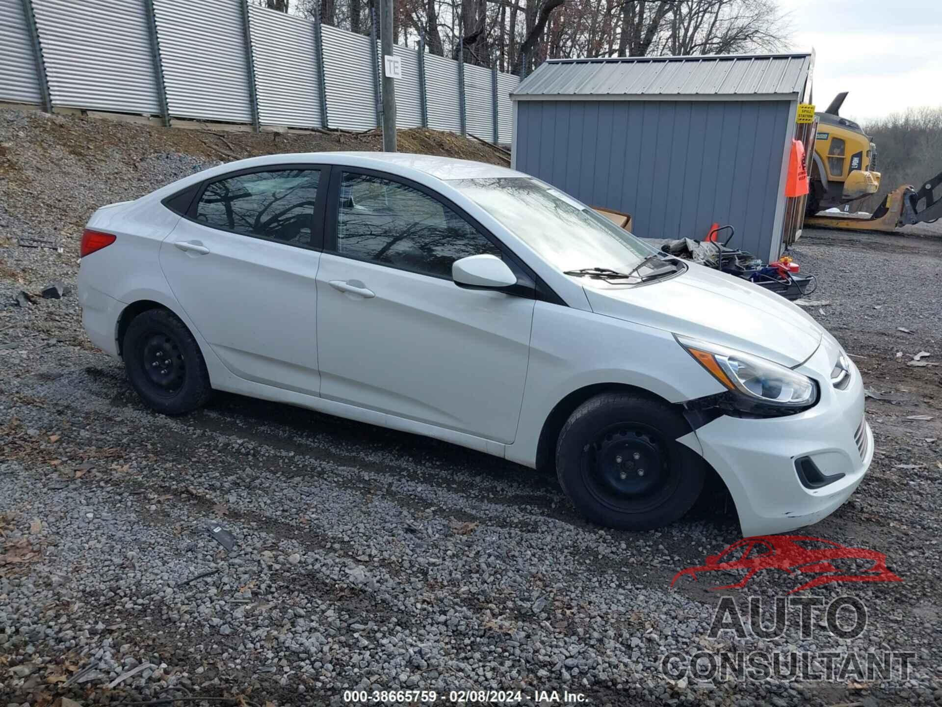 HYUNDAI ACCENT 2017 - KMHCT4AE8HU179197