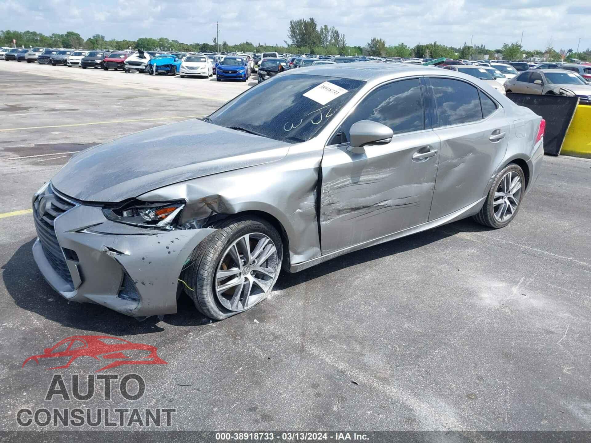 LEXUS IS 2019 - JTHBA1D24K5084237