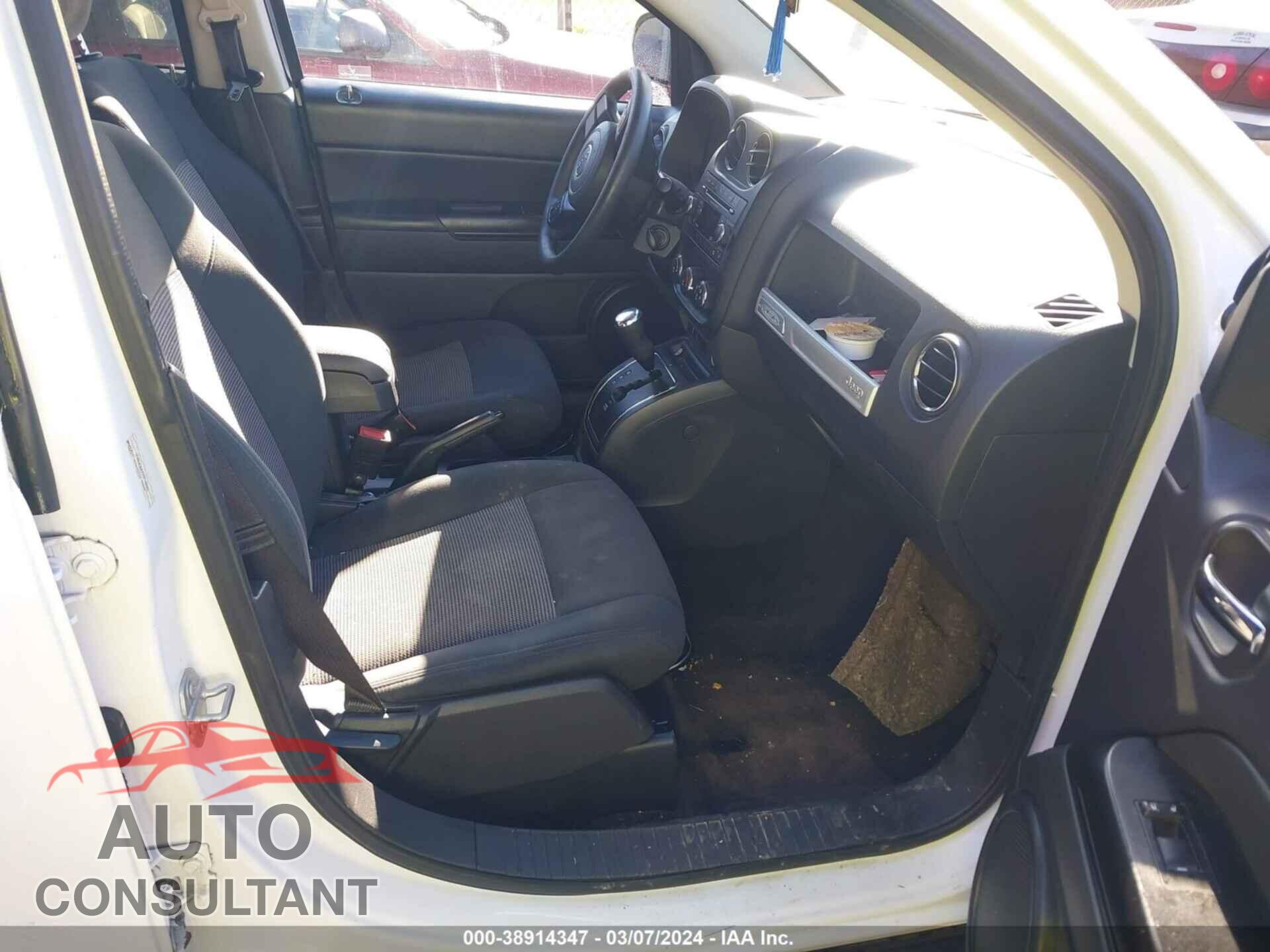 JEEP COMPASS 2017 - 1C4NJCBAXHD146503