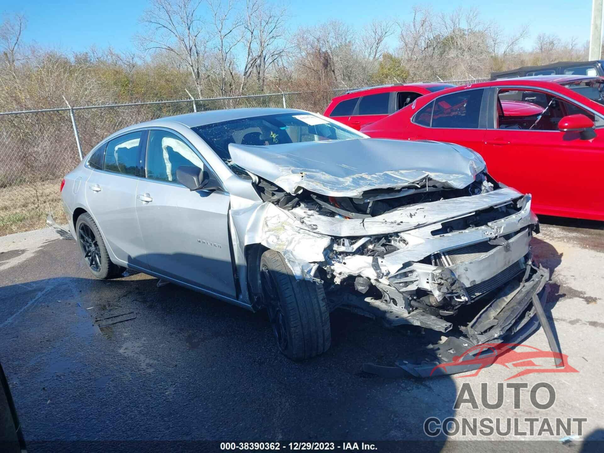 CHEVROLET MALIBU 2017 - 1G1ZB5ST2HF188334