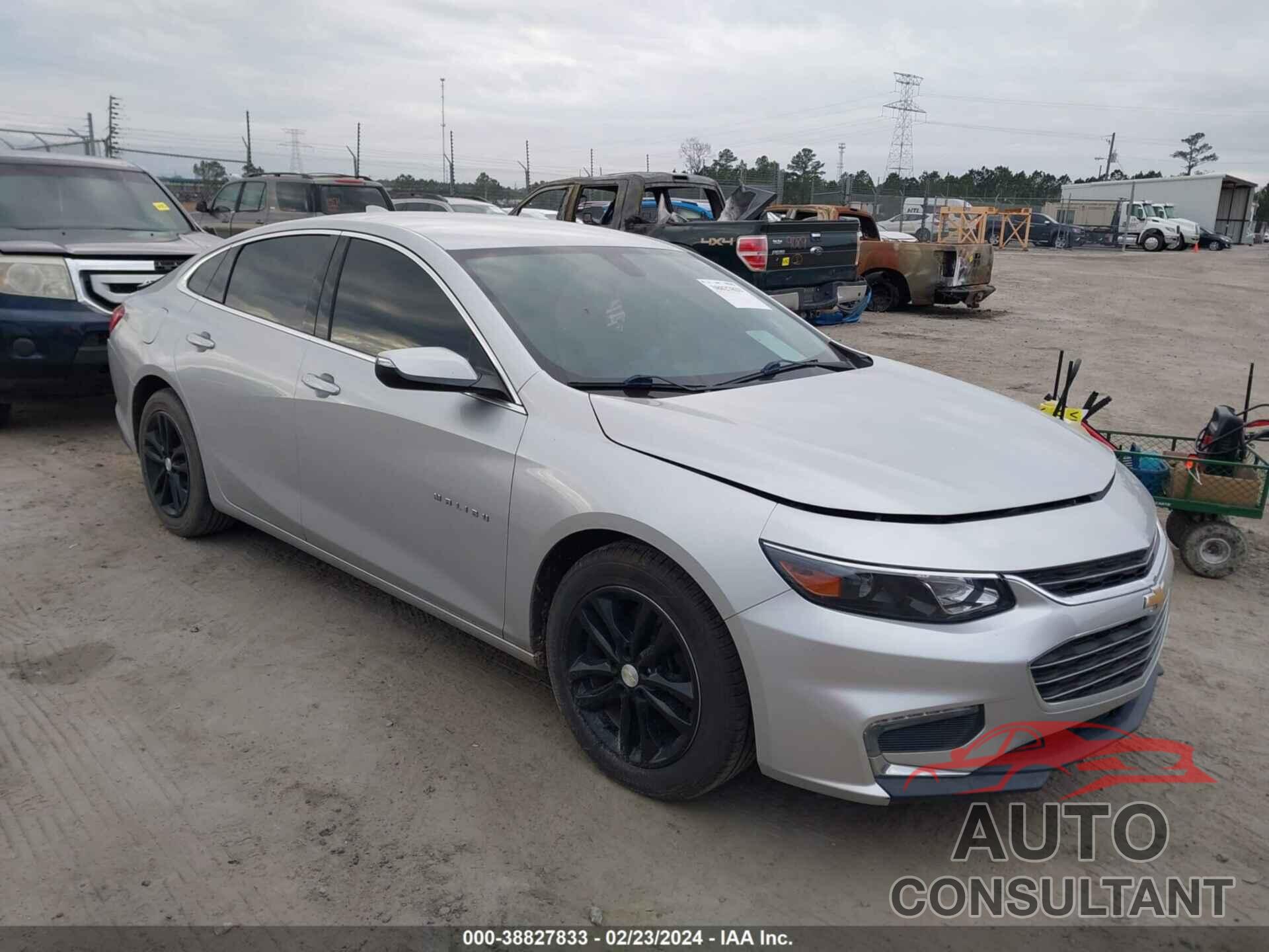 CHEVROLET MALIBU 2018 - 1G1ZD5ST0JF175730