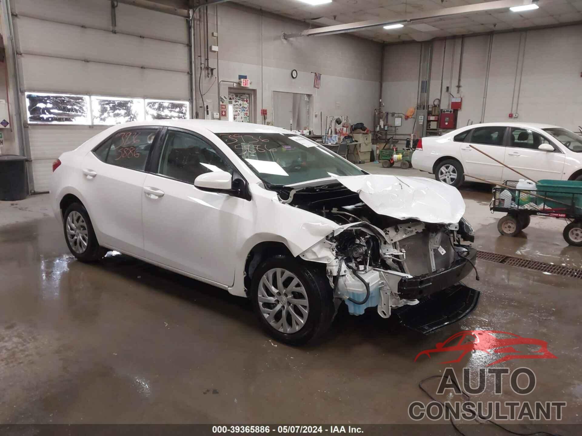 TOYOTA COROLLA 2019 - 2T1BURHE2KC224039