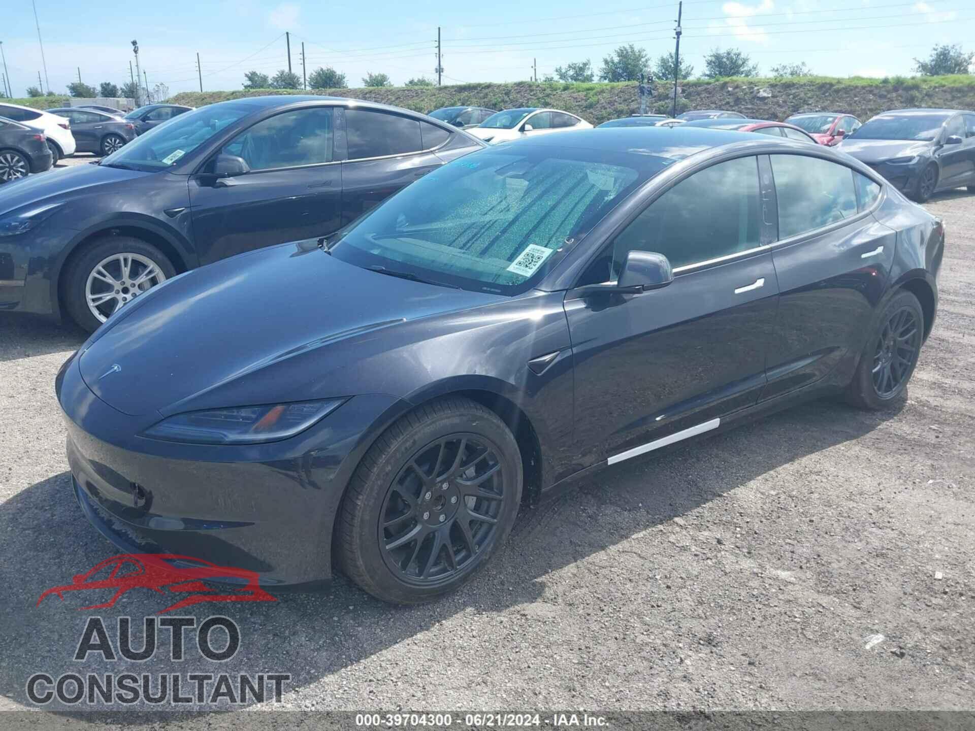 TESLA MODEL 3 2024 - 5YJ3E1EA1RF748065