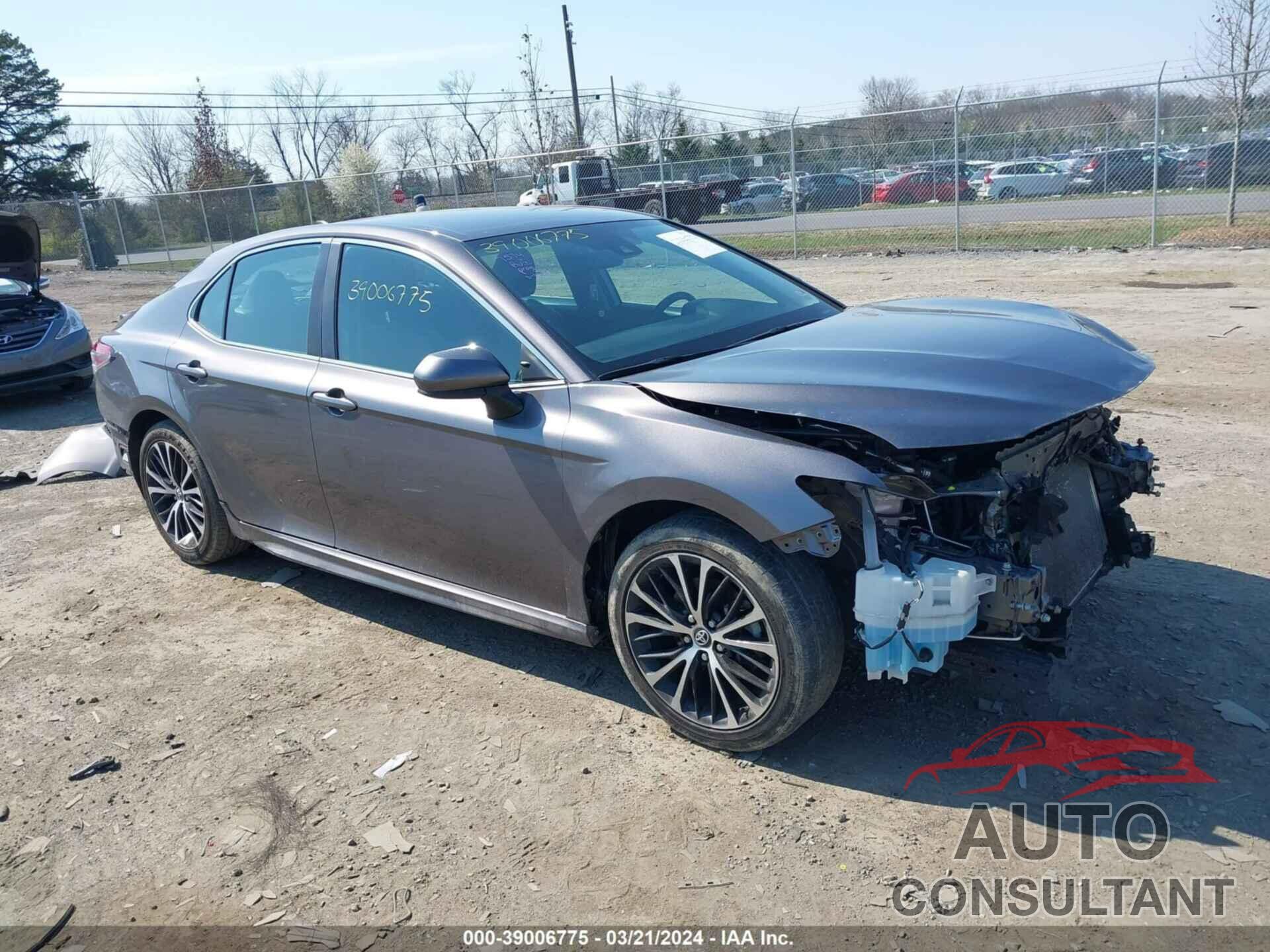 TOYOTA CAMRY 2019 - 4T1B11HK9KU176862