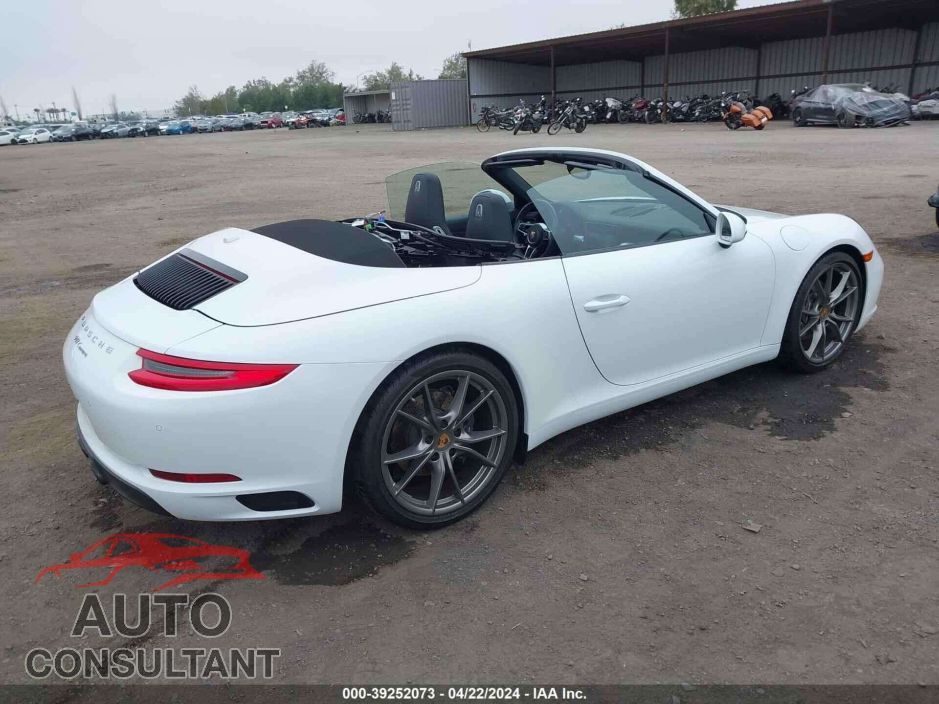 PORSCHE 911 2017 - WP0CA2A90HS141167